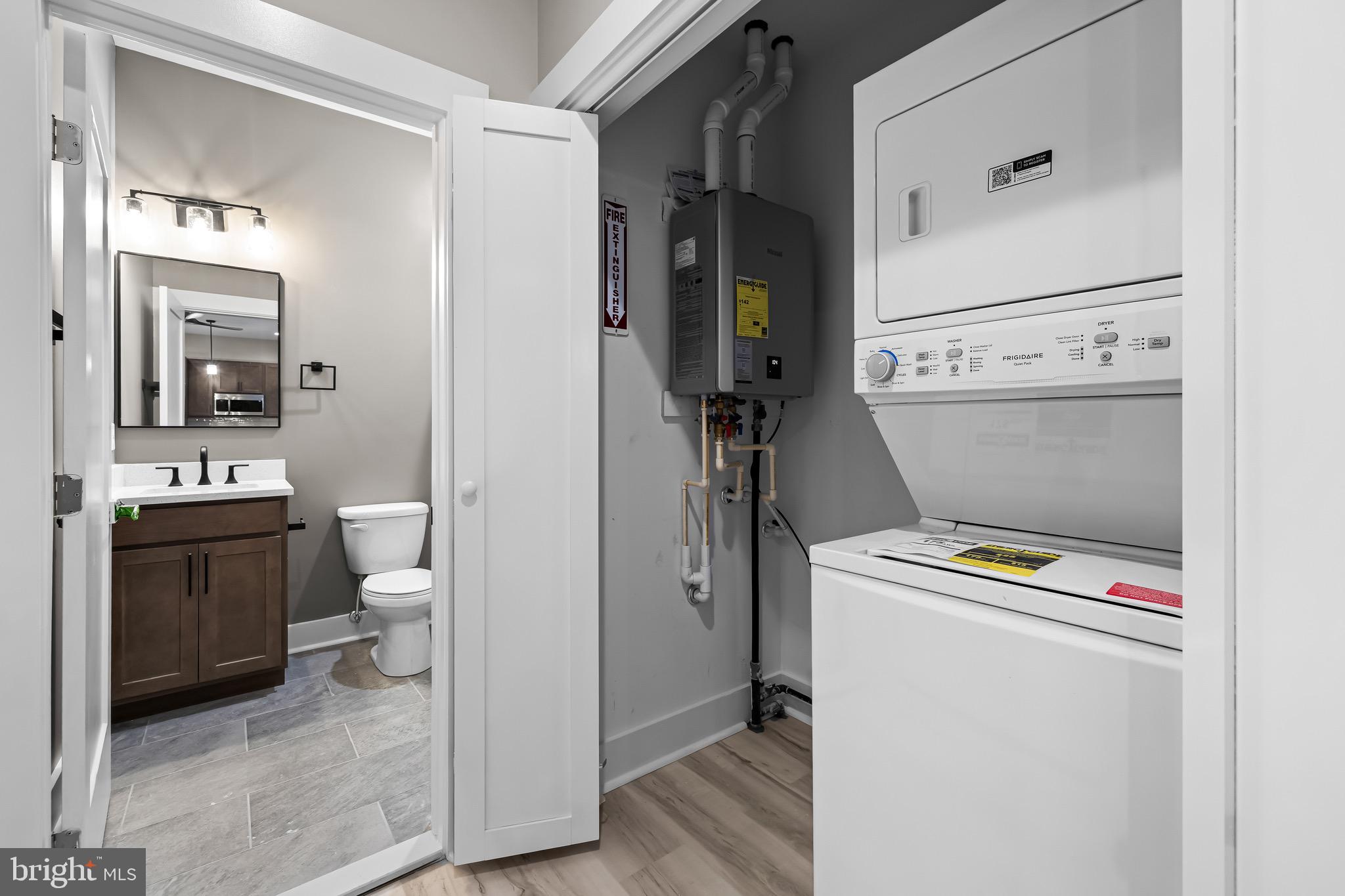 HIGHLANDTOWN - Residential Lease