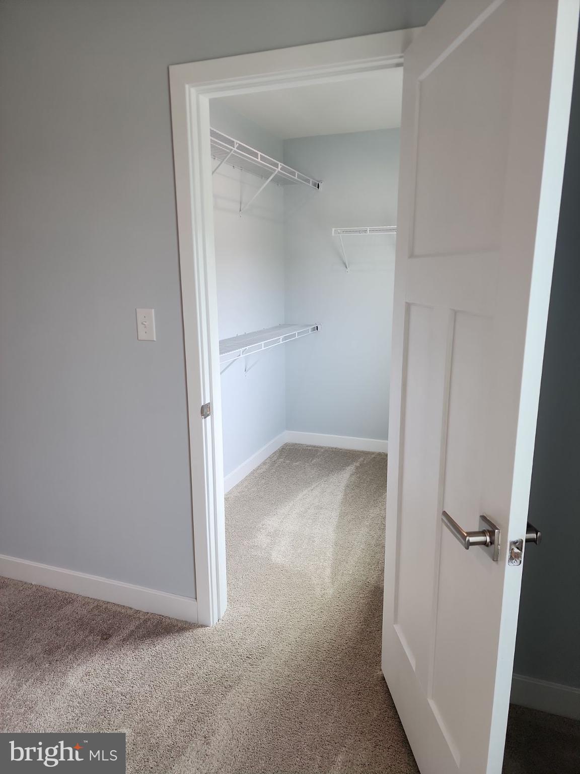 LONGWOOD PRESERVE - Residential Lease