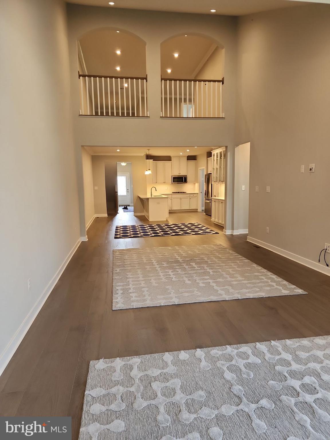 LONGWOOD PRESERVE - Residential Lease