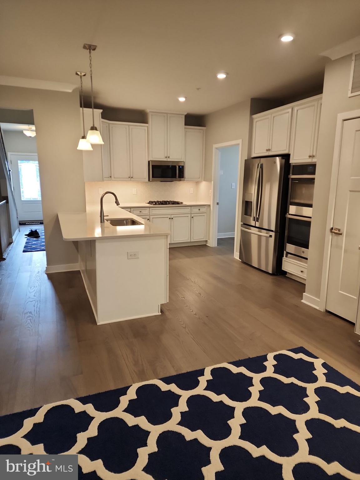 LONGWOOD PRESERVE - Residential Lease