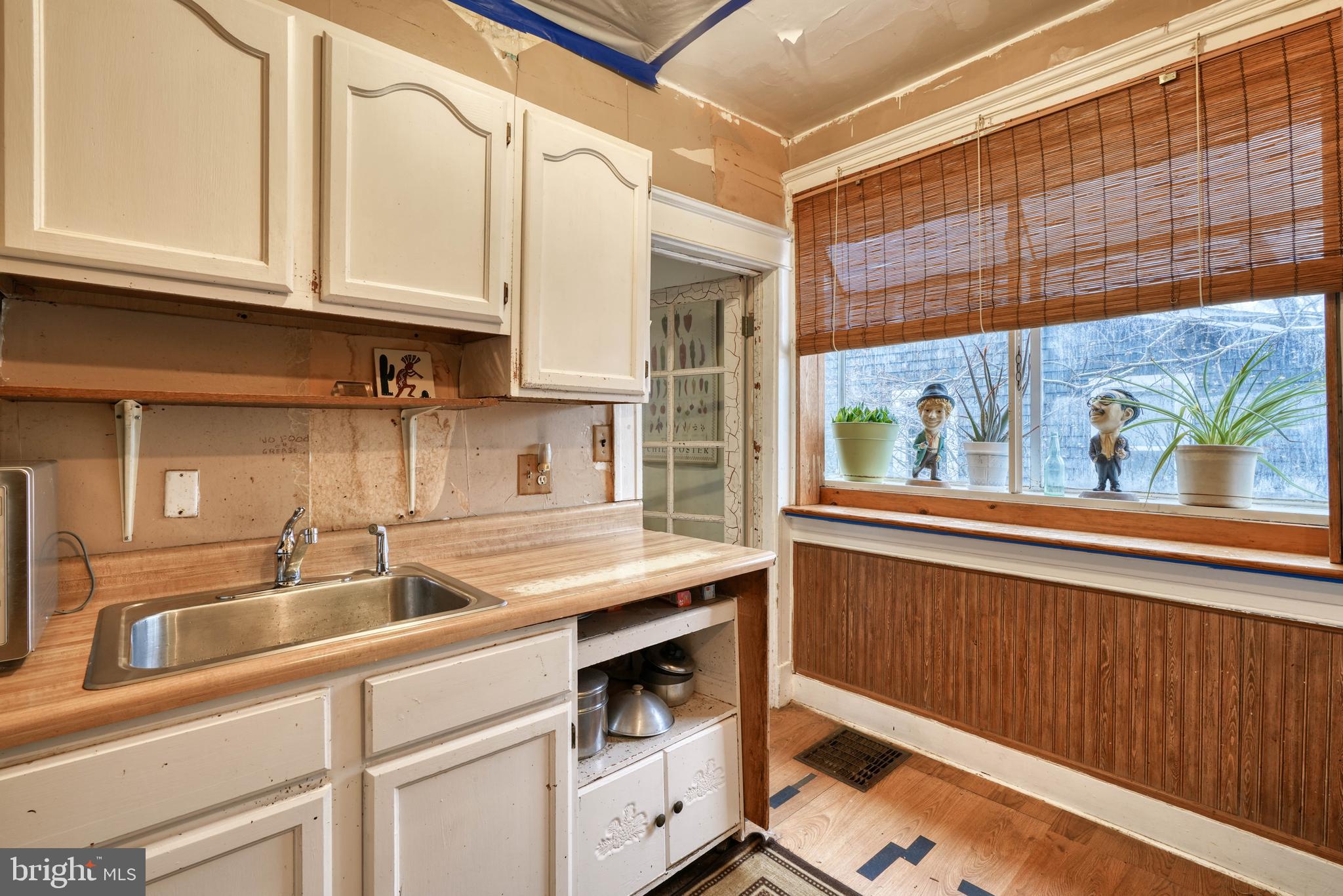 CHRISTOPHER - Residential