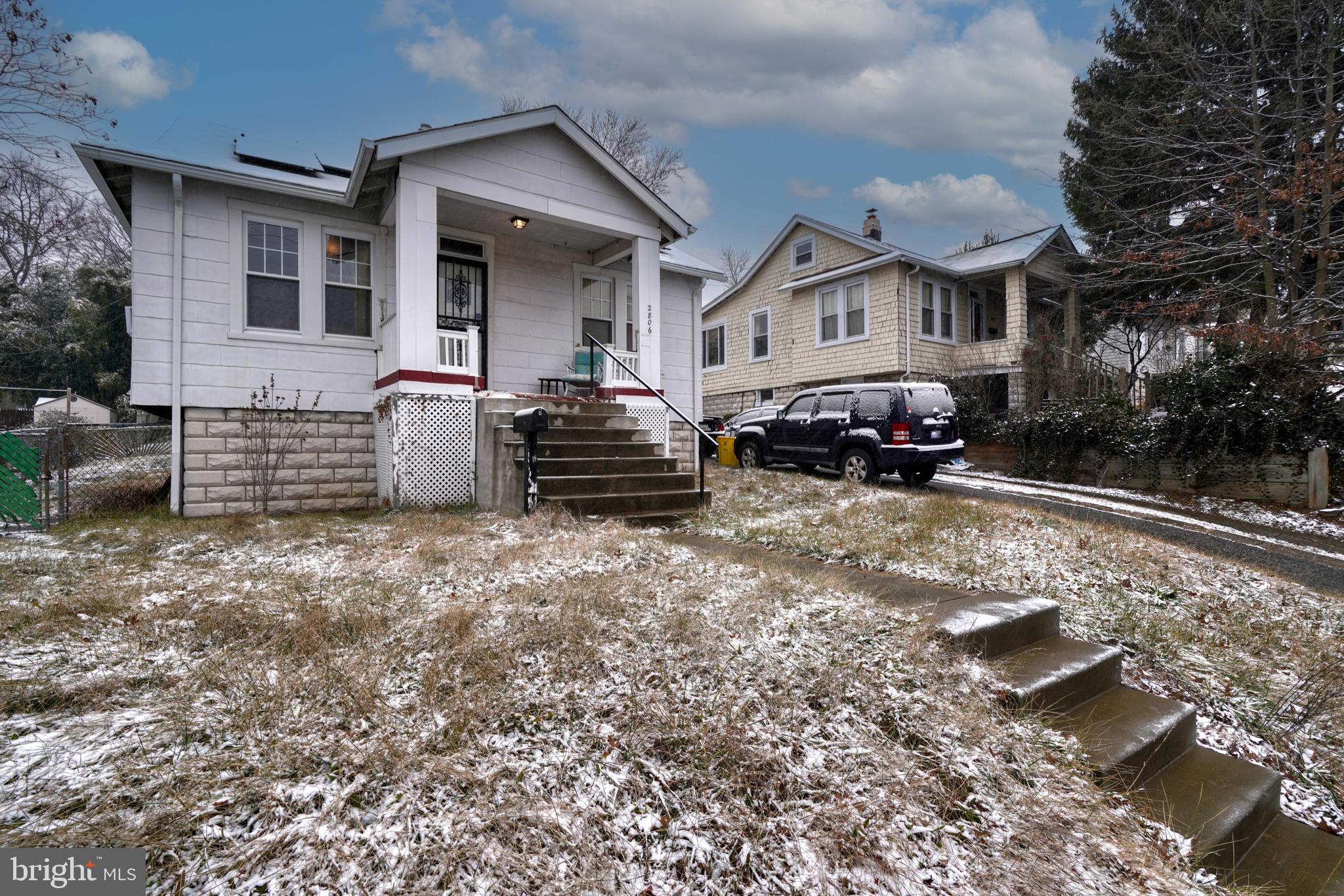 CHRISTOPHER - Residential