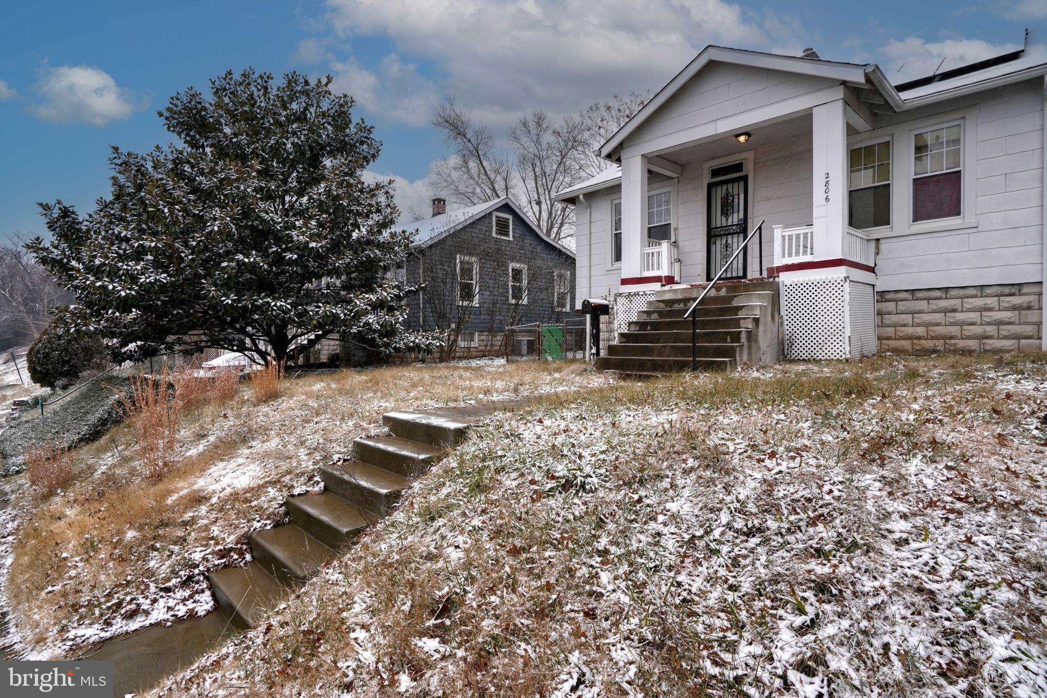 CHRISTOPHER - Residential