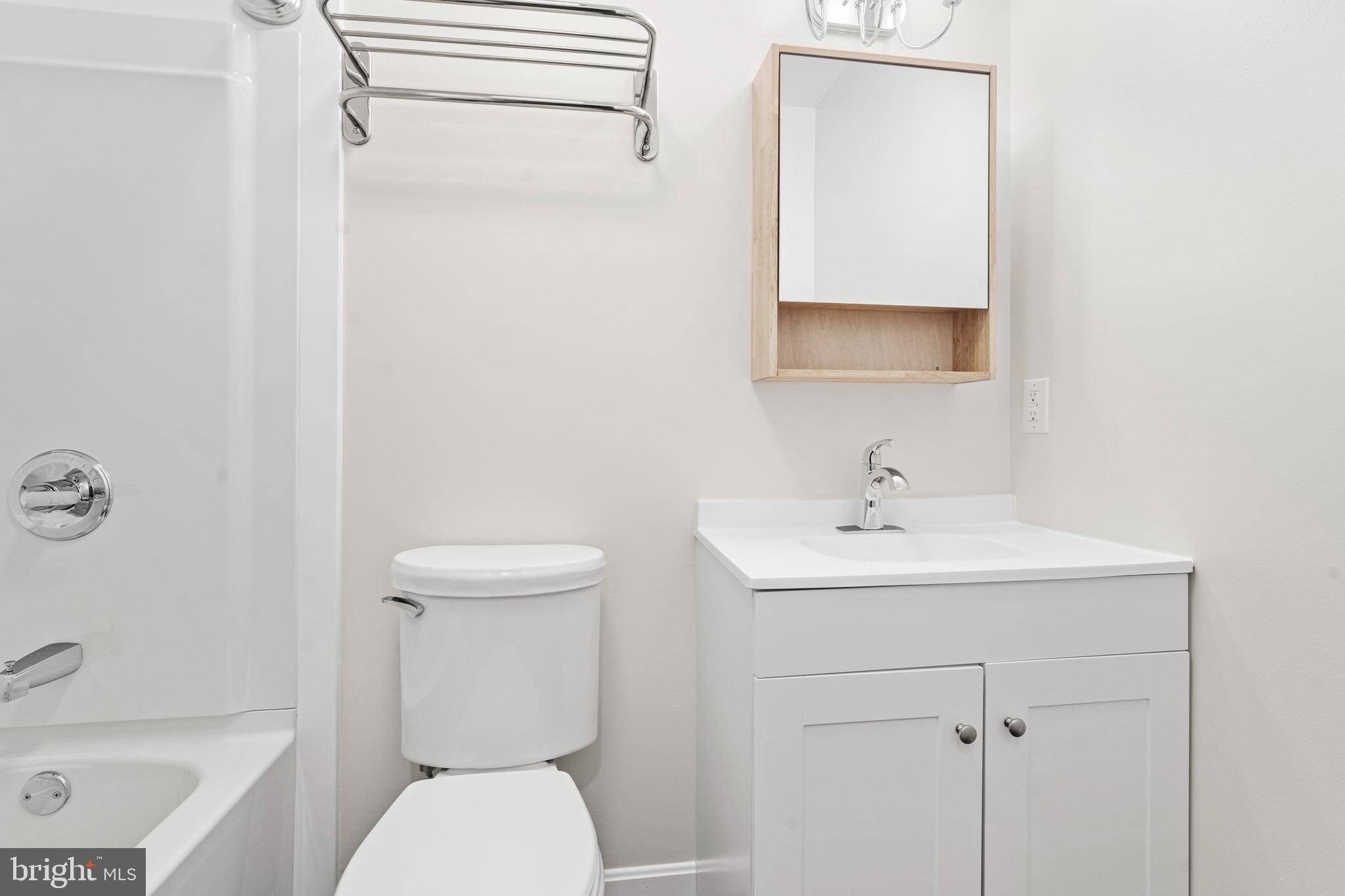 WIVENHOE PARK - Residential Lease