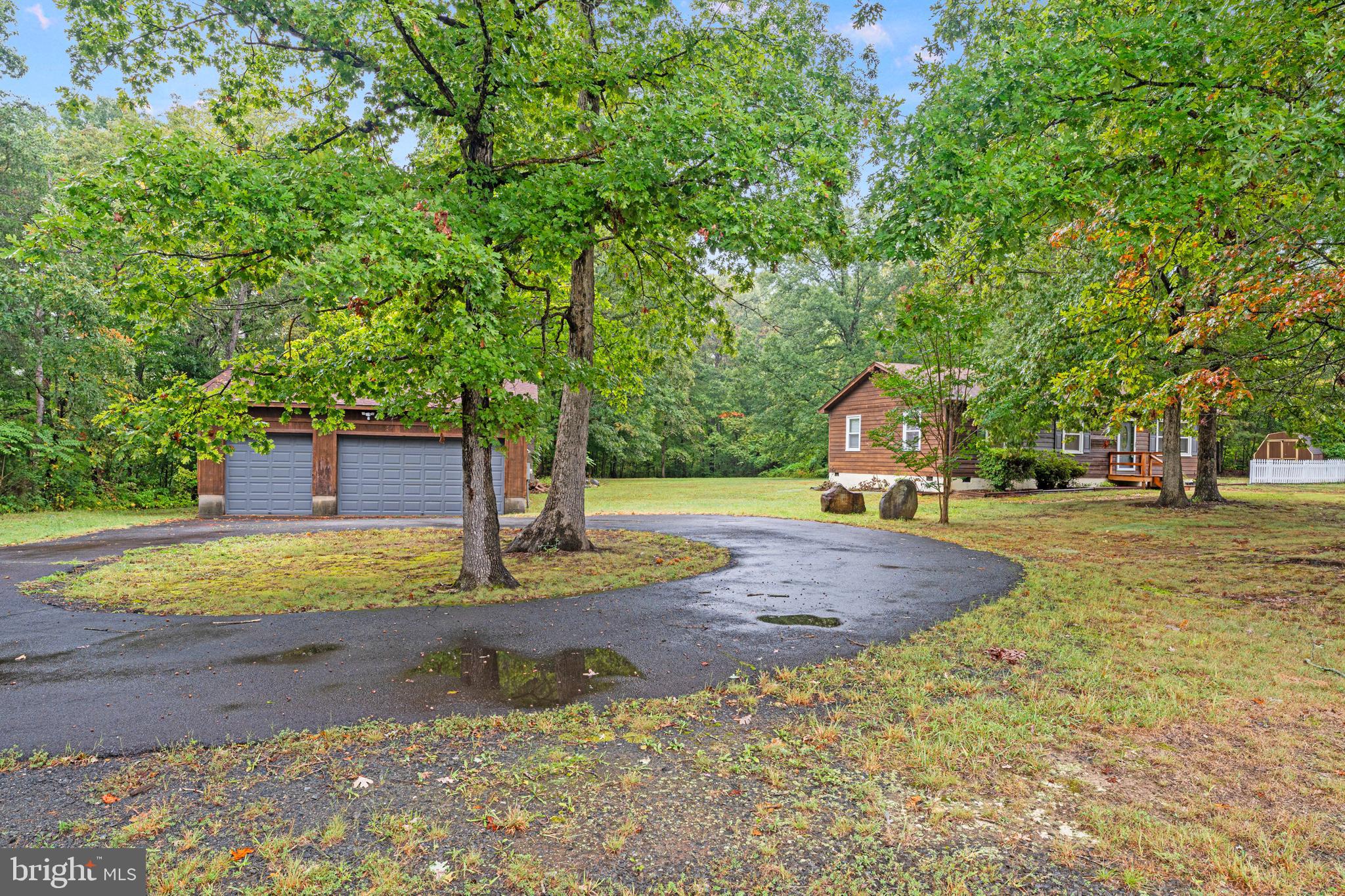 WIVENHOE PARK - Residential Lease