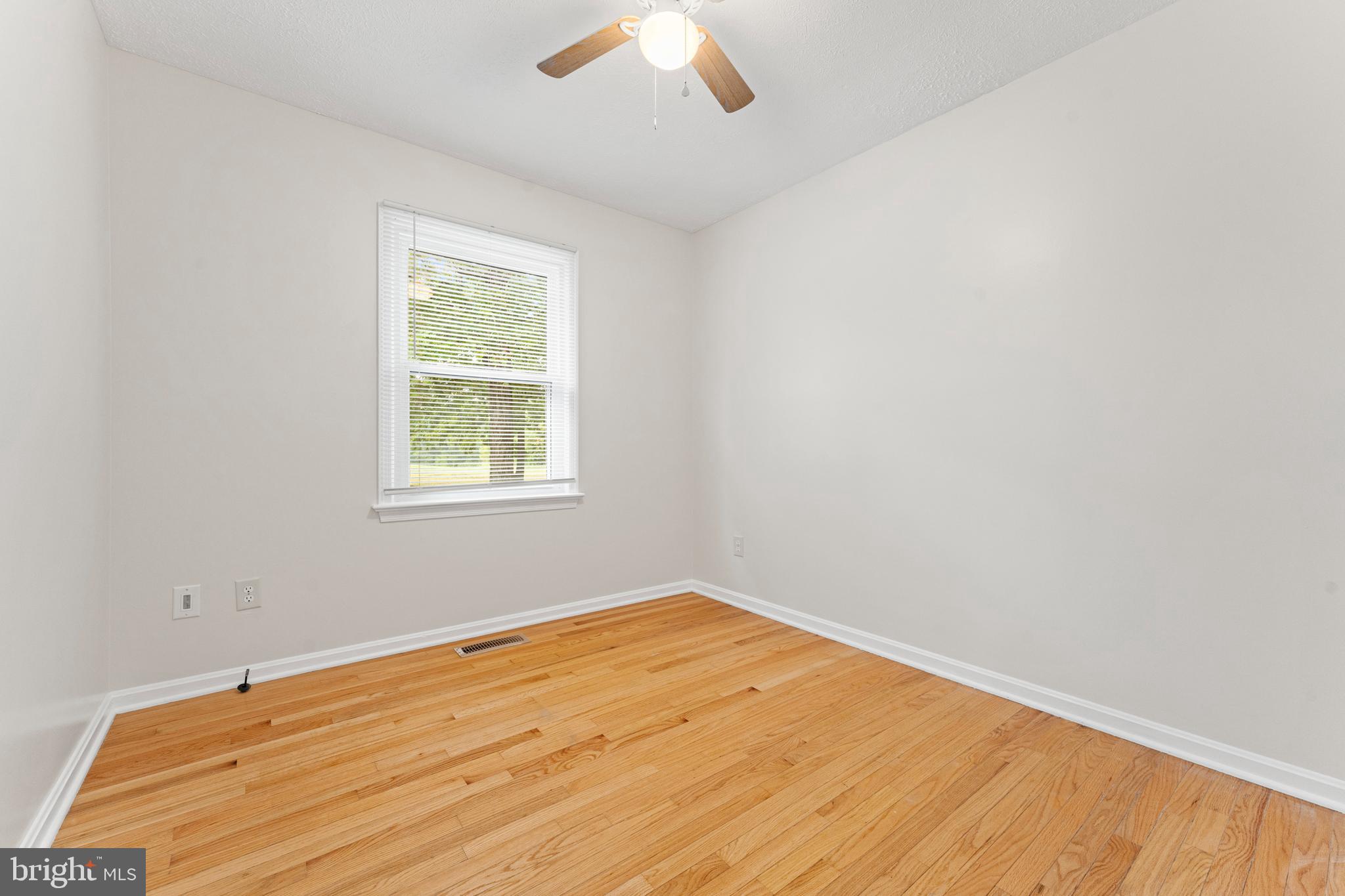 WIVENHOE PARK - Residential Lease