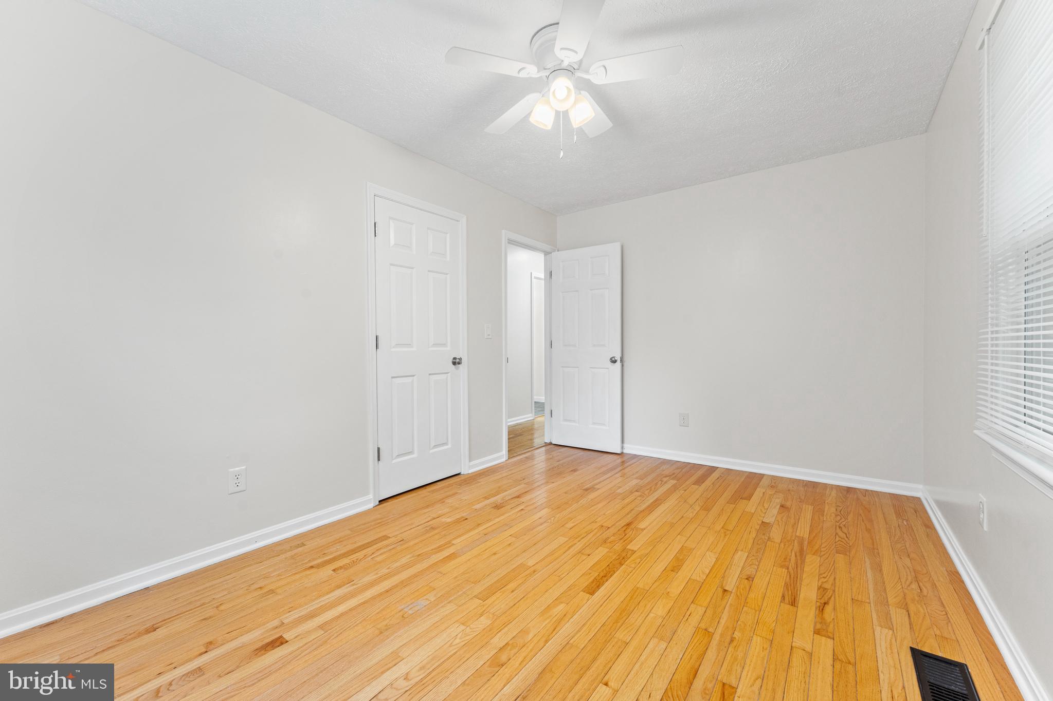 WIVENHOE PARK - Residential Lease