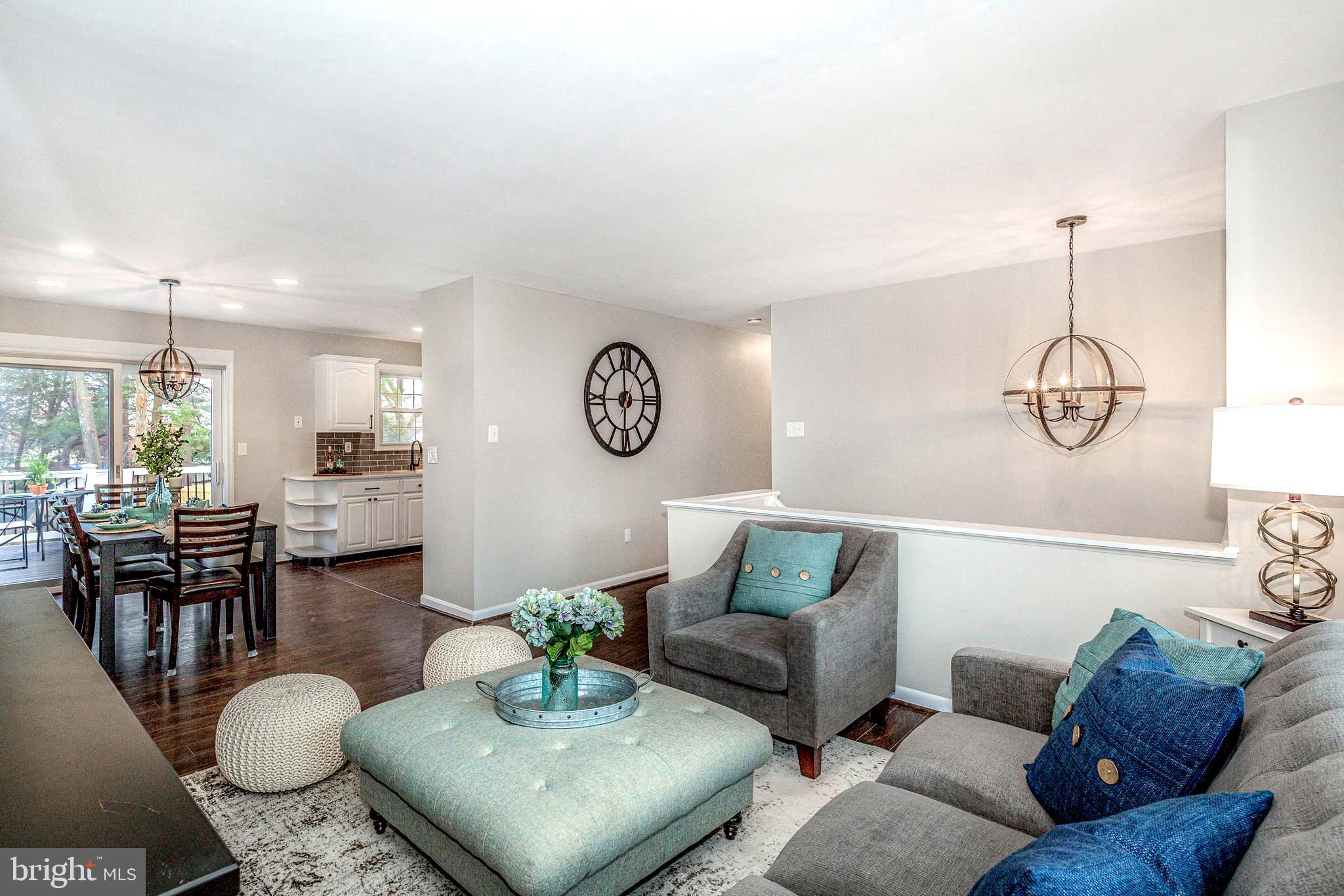 WEST MAGOTHY MANOR - Residential