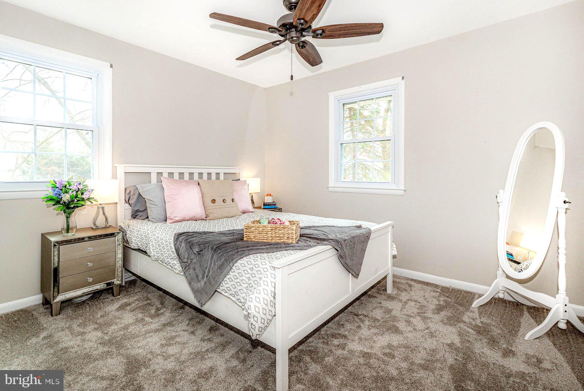 WEST MAGOTHY MANOR - Residential