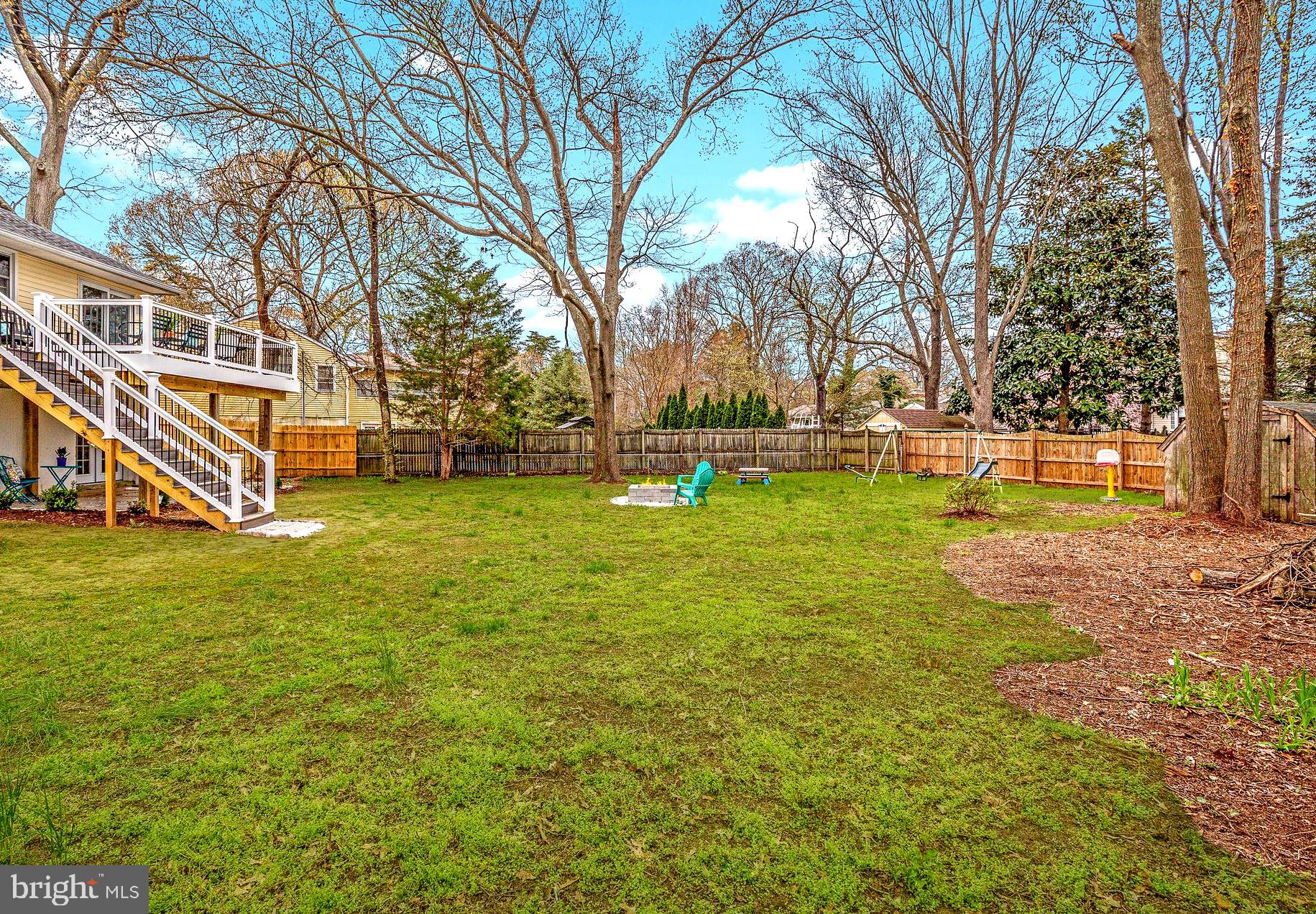 WEST MAGOTHY MANOR - Residential