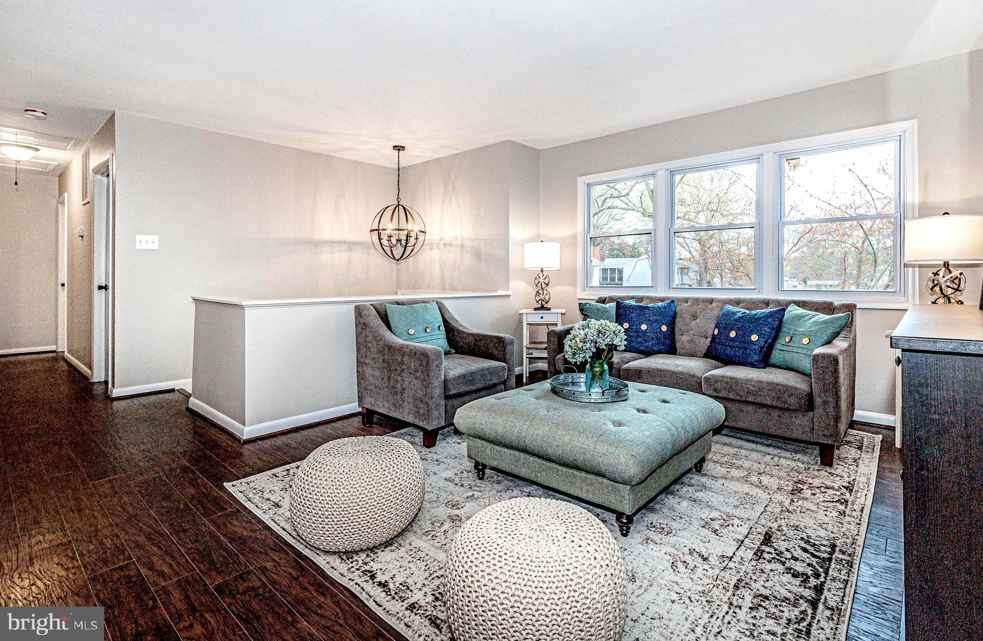 WEST MAGOTHY MANOR - Residential