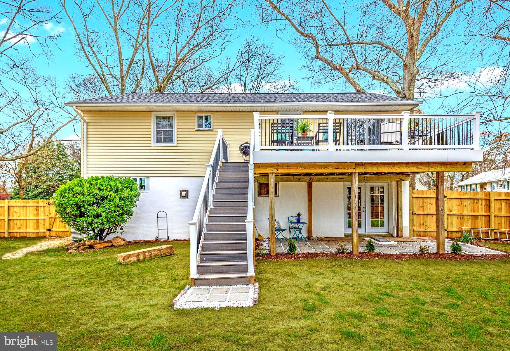 WEST MAGOTHY MANOR - Residential