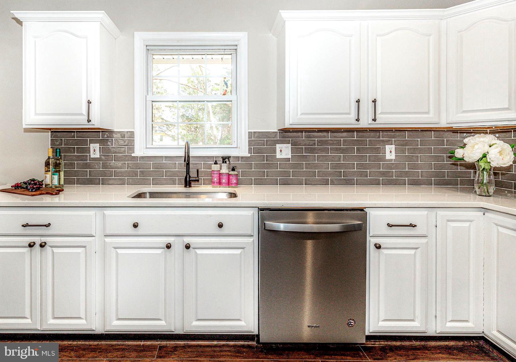 WEST MAGOTHY MANOR - Residential