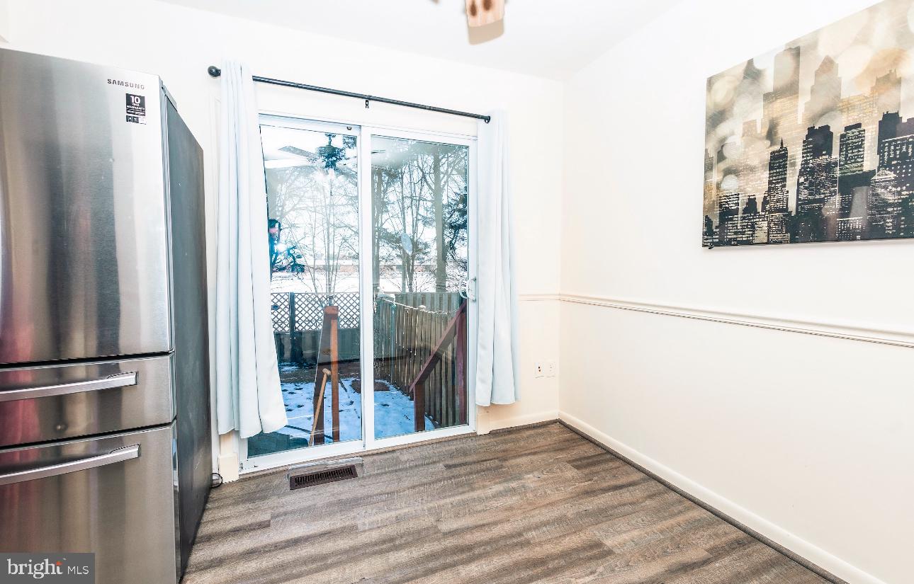 POTOMAC CROSSING - Residential