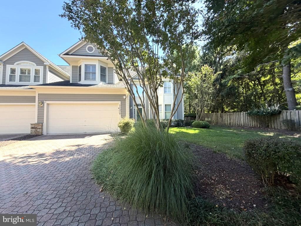 11528 PEBBLECREEK DRIVE