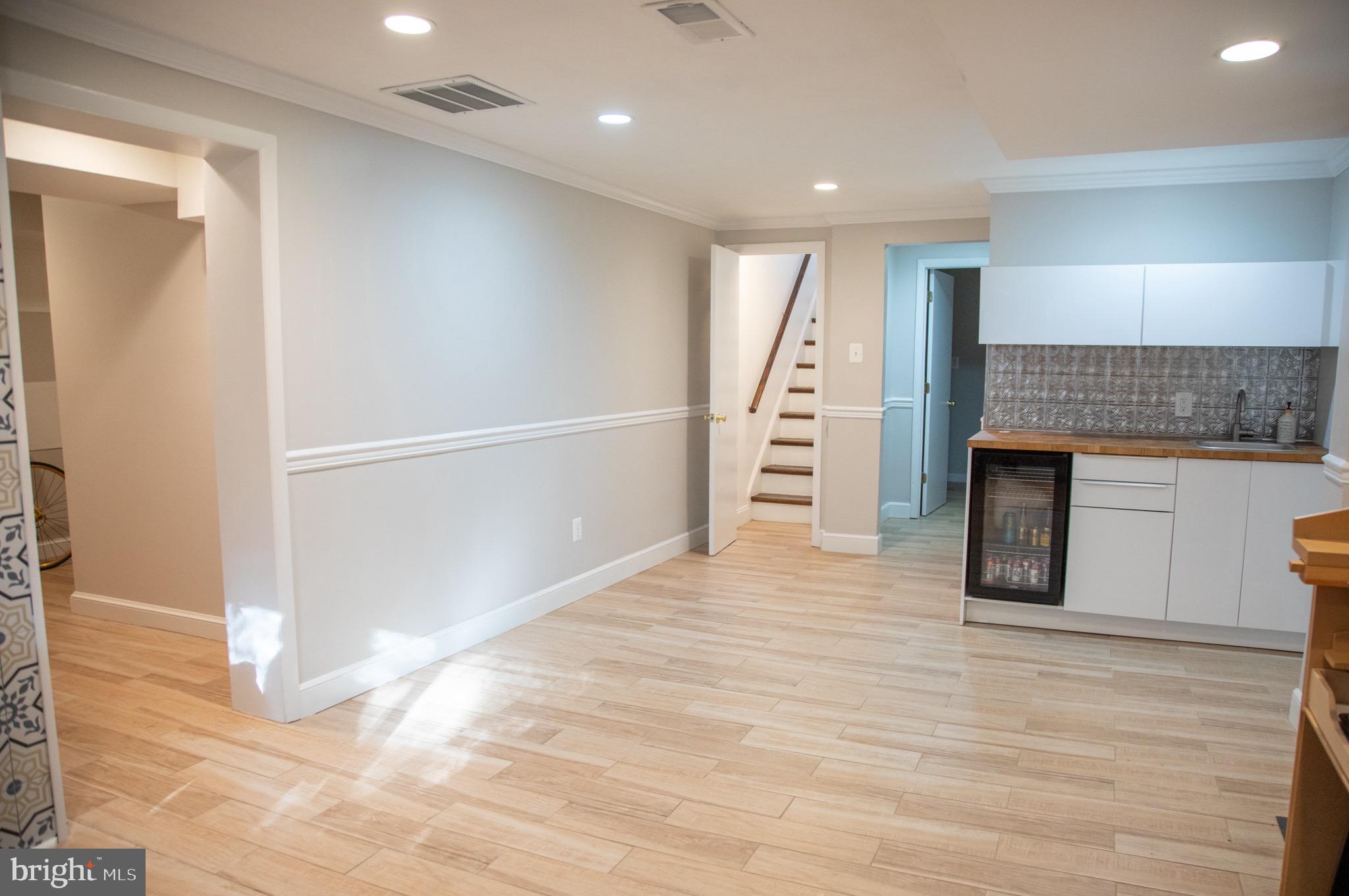 SUNNY RIDGE ESTATES - Residential