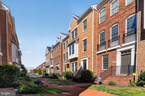 Photo of 281 Train Whistle Terrace SE, LEESBURG, VA 20175 (MLS # VALO2136874)