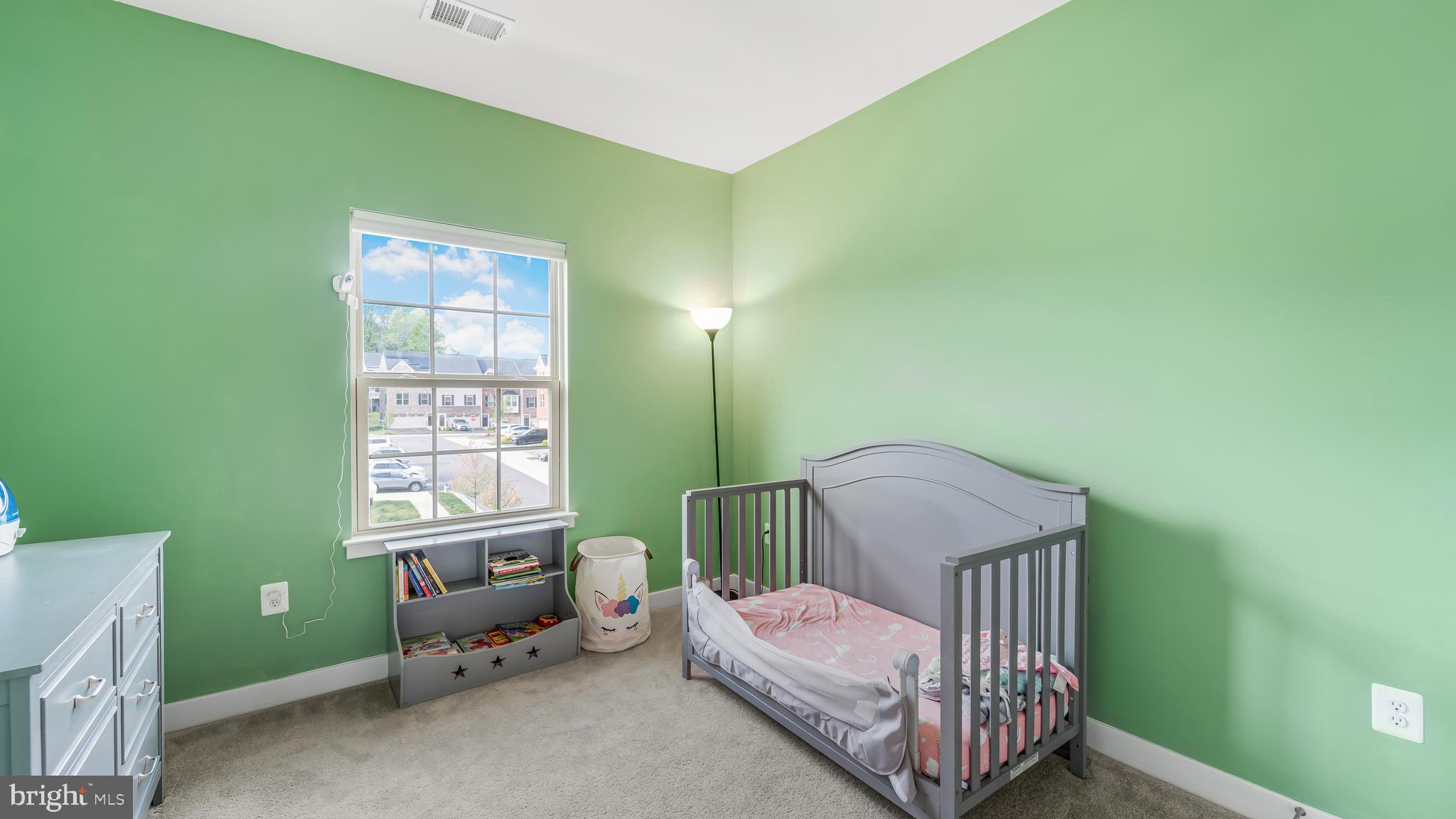 ARMSTRONG VILLAGE - Residential