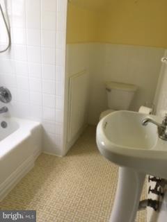 BRANWELL PARK - Residential Lease