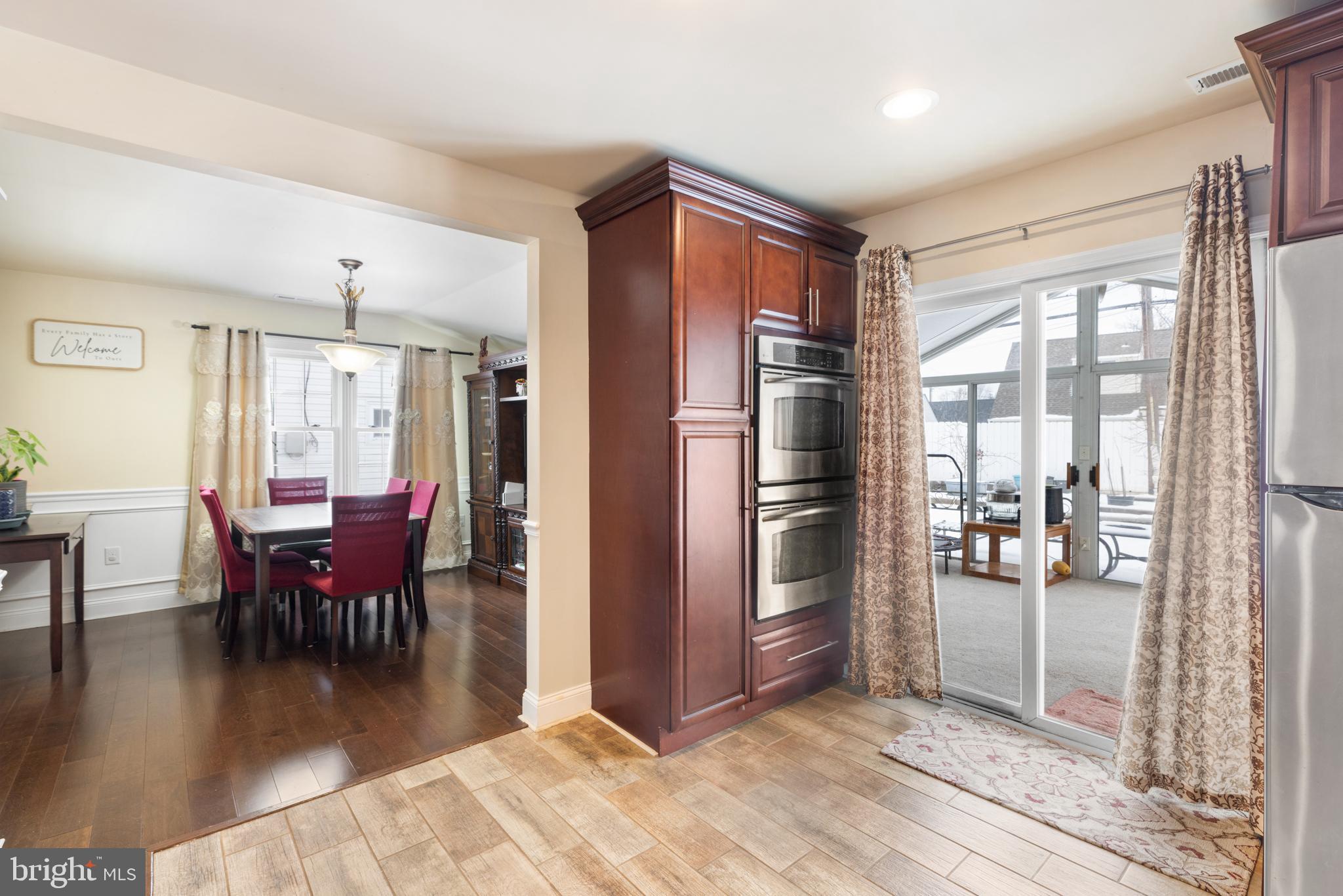 MILL CREEK FALLS - Residential