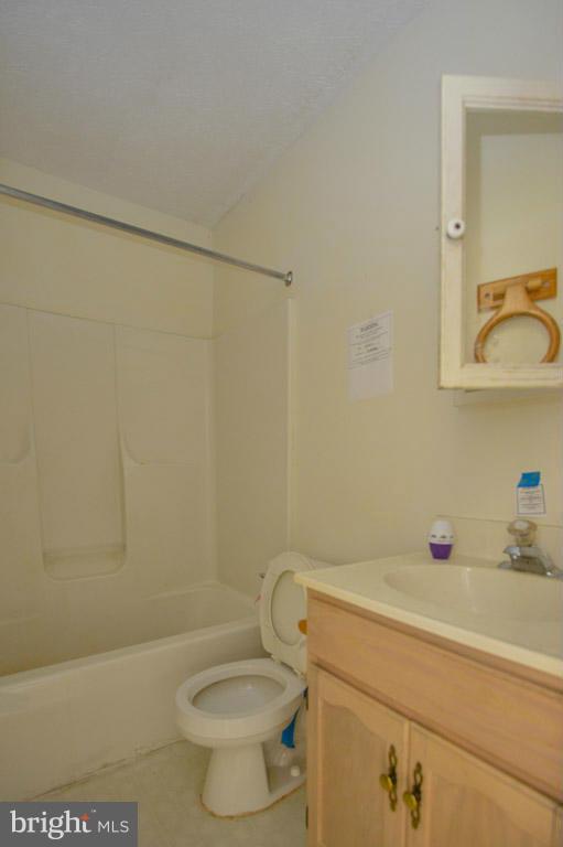 SILVER SANDS - Residential