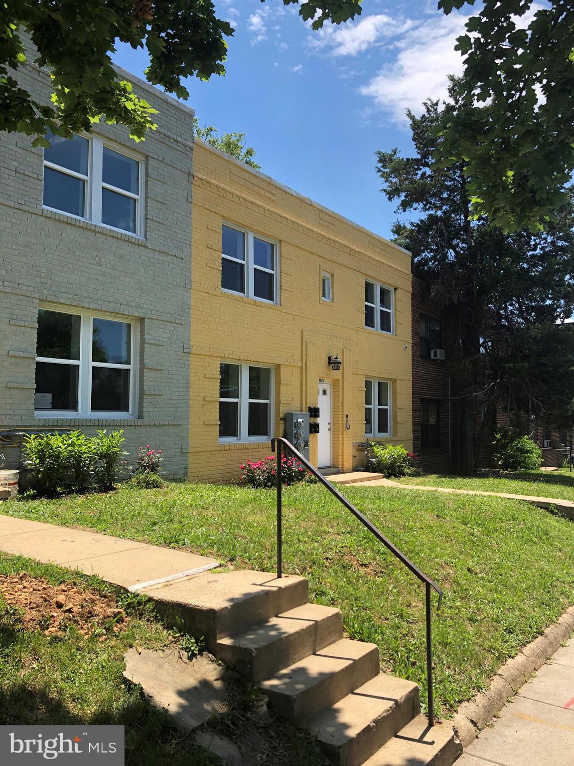 849 19TH STREET NE B