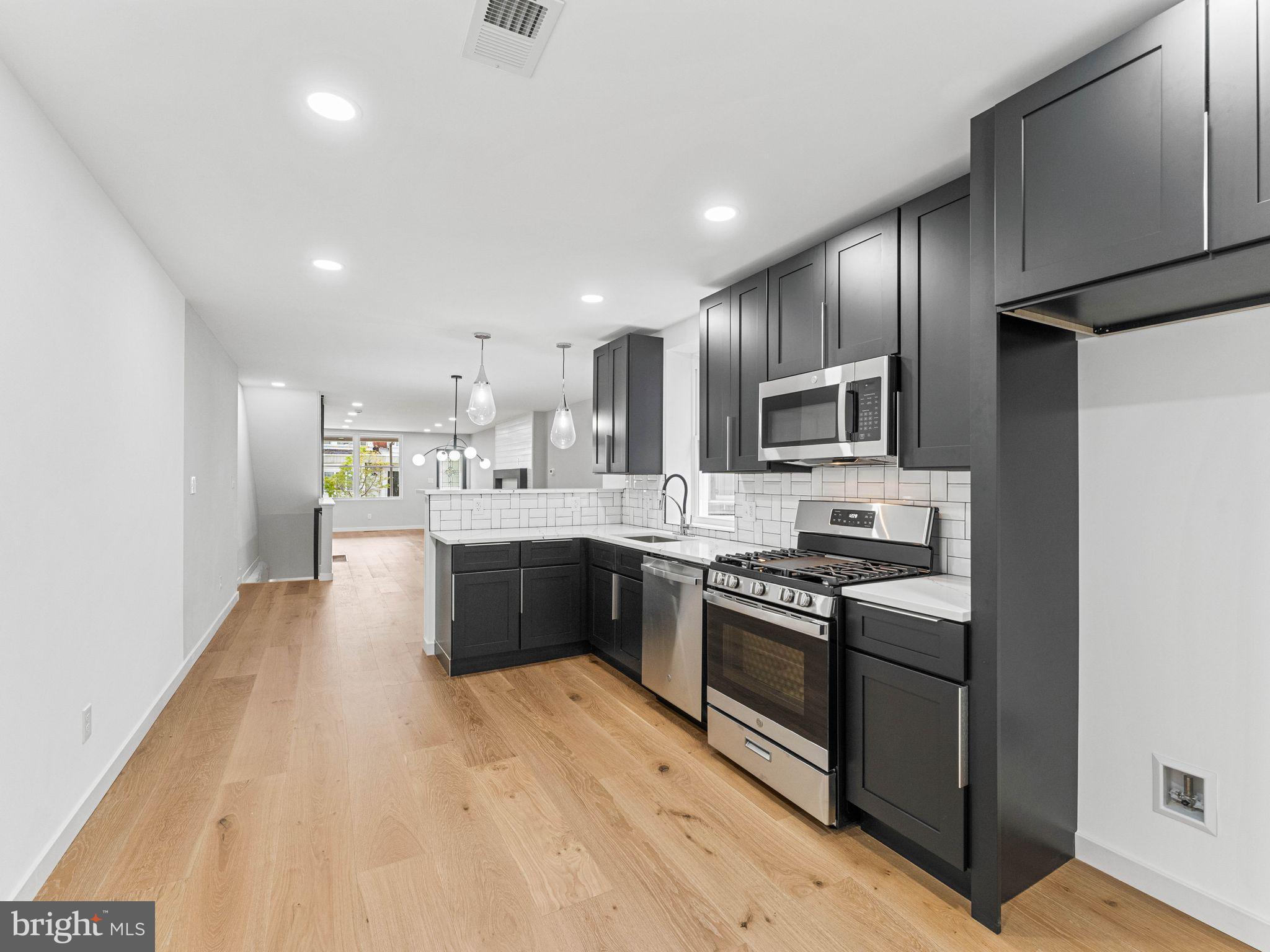 COBBS CREEK - Residential