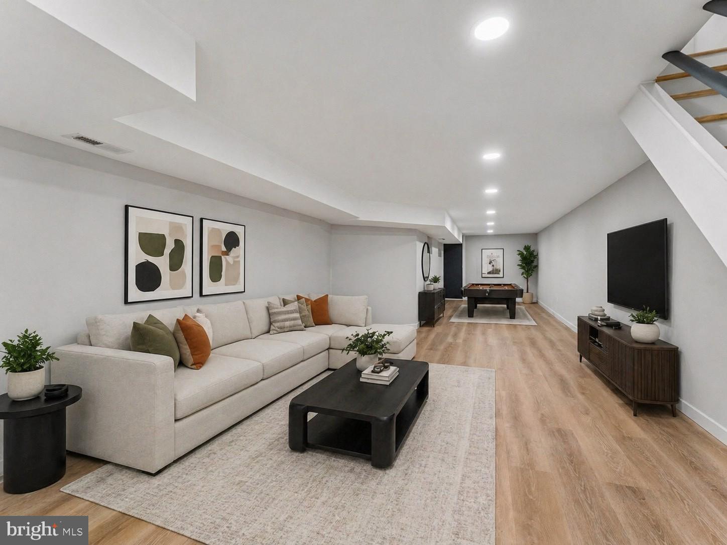 COBBS CREEK - Residential