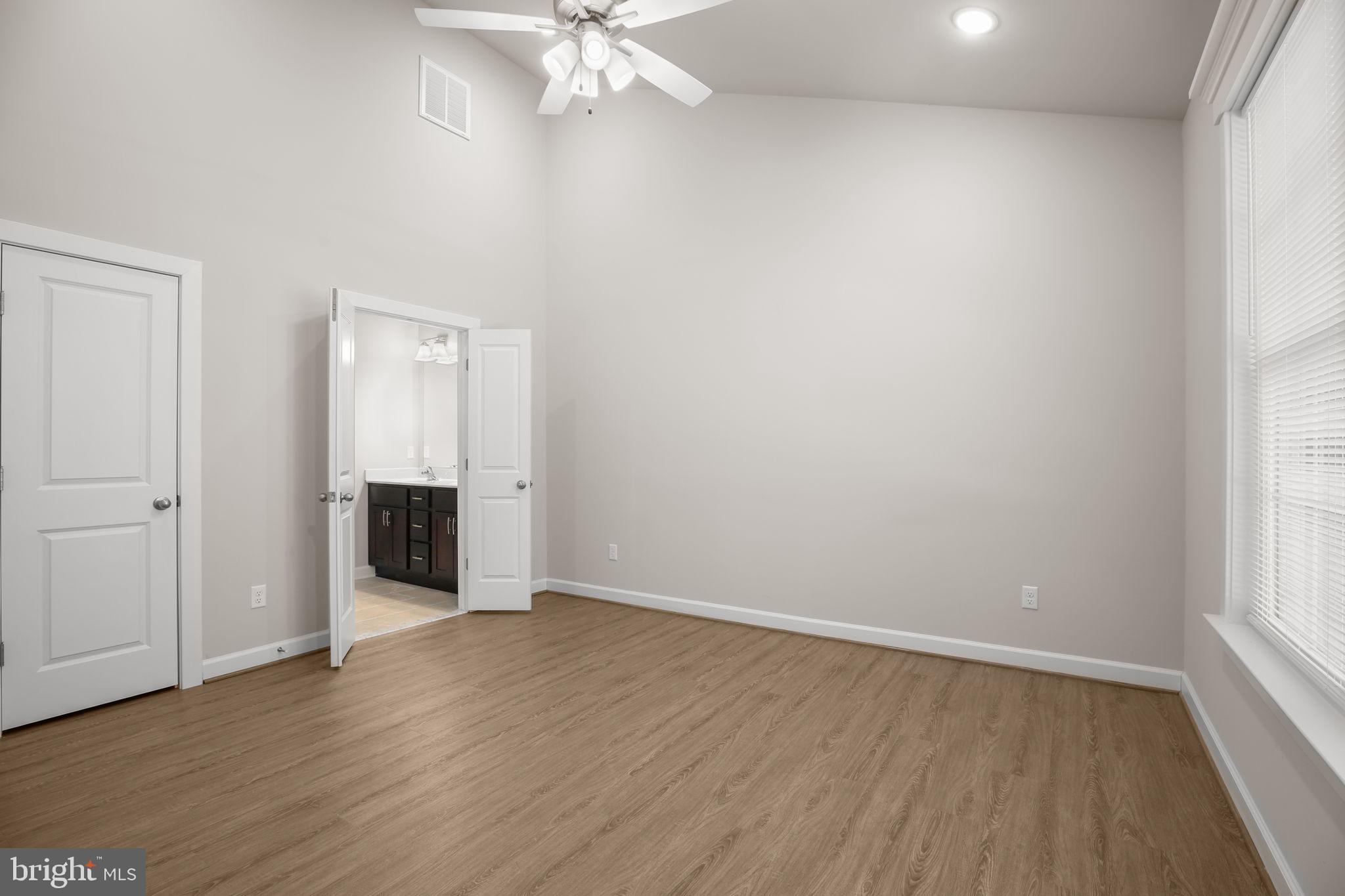 VILLAS AT SALEM CHURCH - Residential