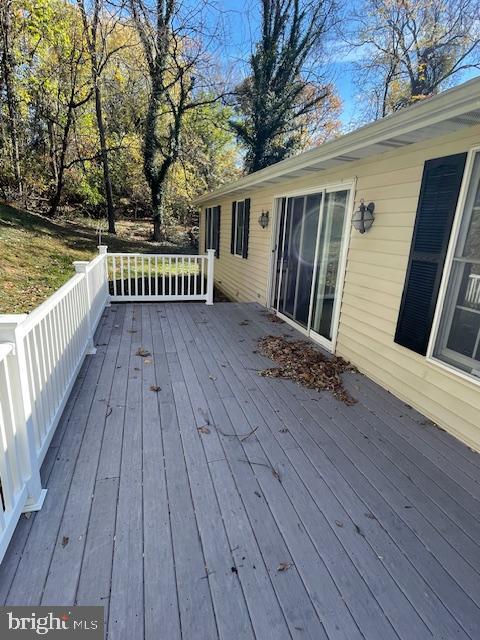 WAYSIDE - Residential Lease