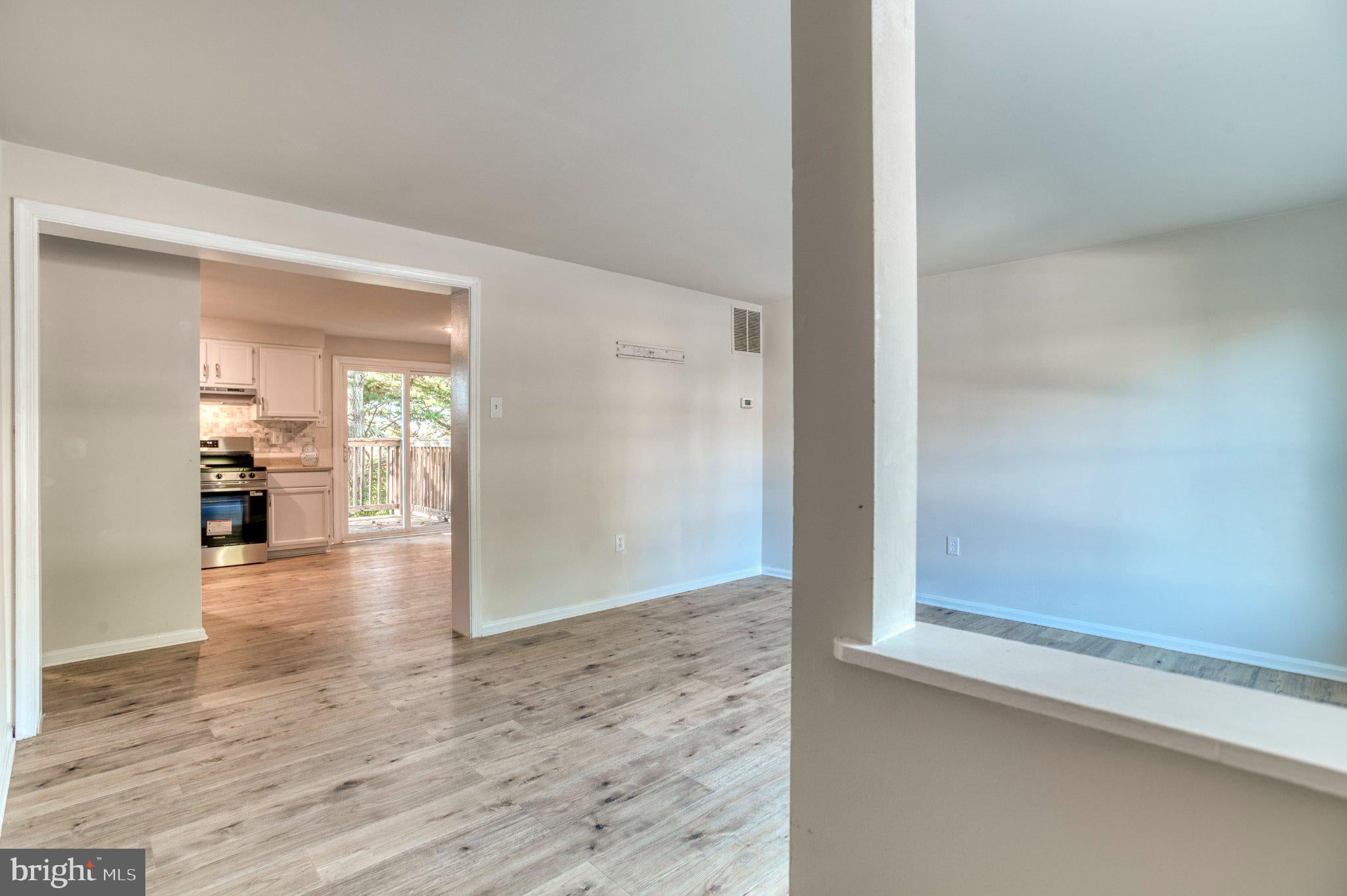 662 HIGHVIEW COURT