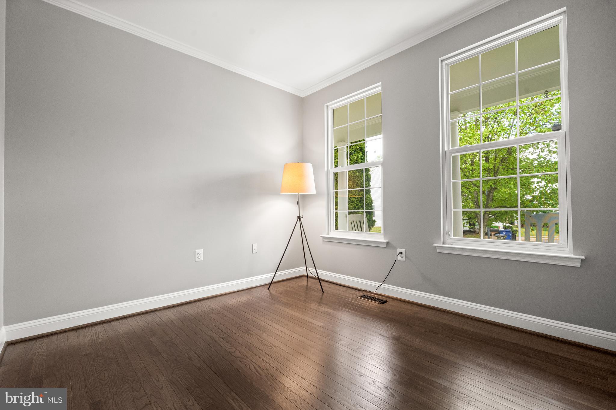 POTOMAC CROSSING - Residential