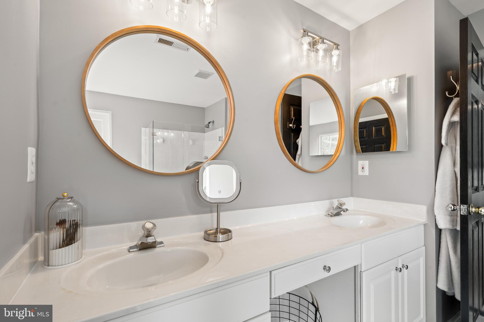 POTOMAC CROSSING - Residential