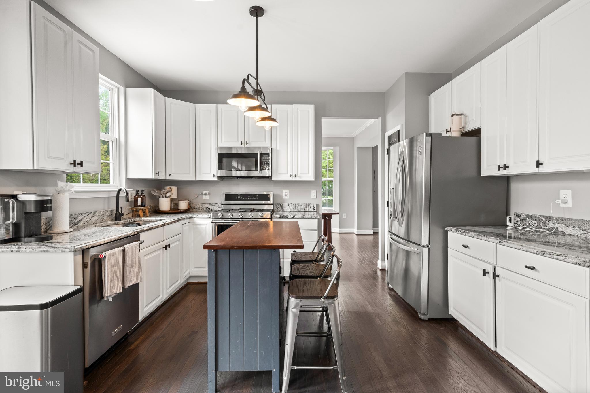 POTOMAC CROSSING - Residential