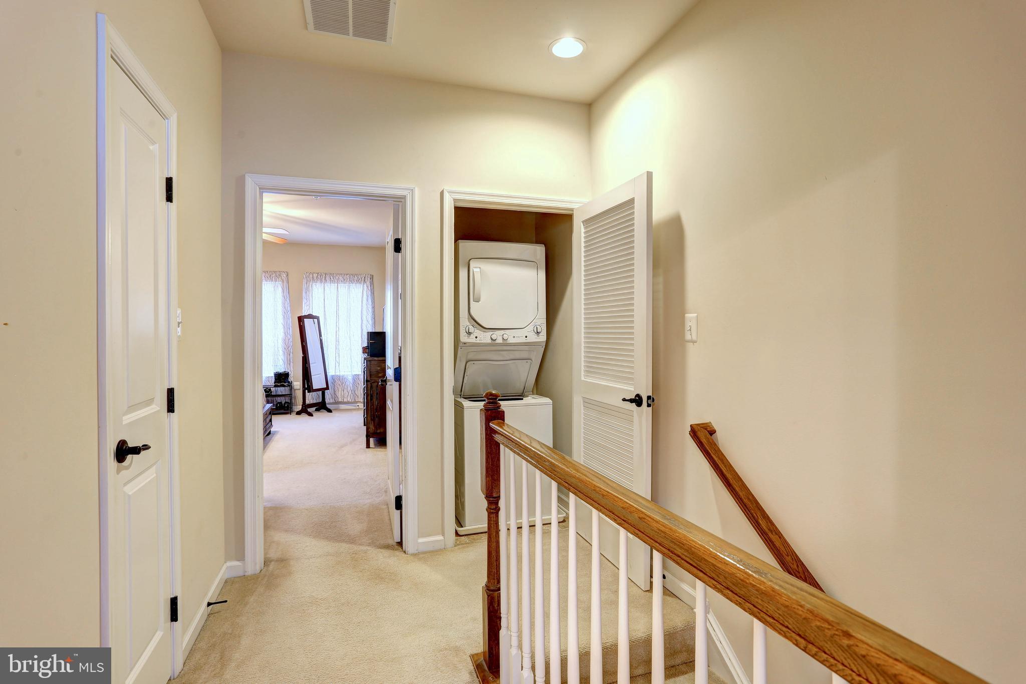 CREEKSIDE VILLAGE AT TANYARD SPRINGS - Residential