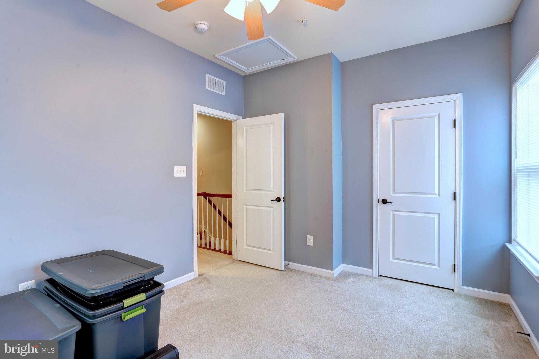 CREEKSIDE VILLAGE AT TANYARD SPRINGS - Residential