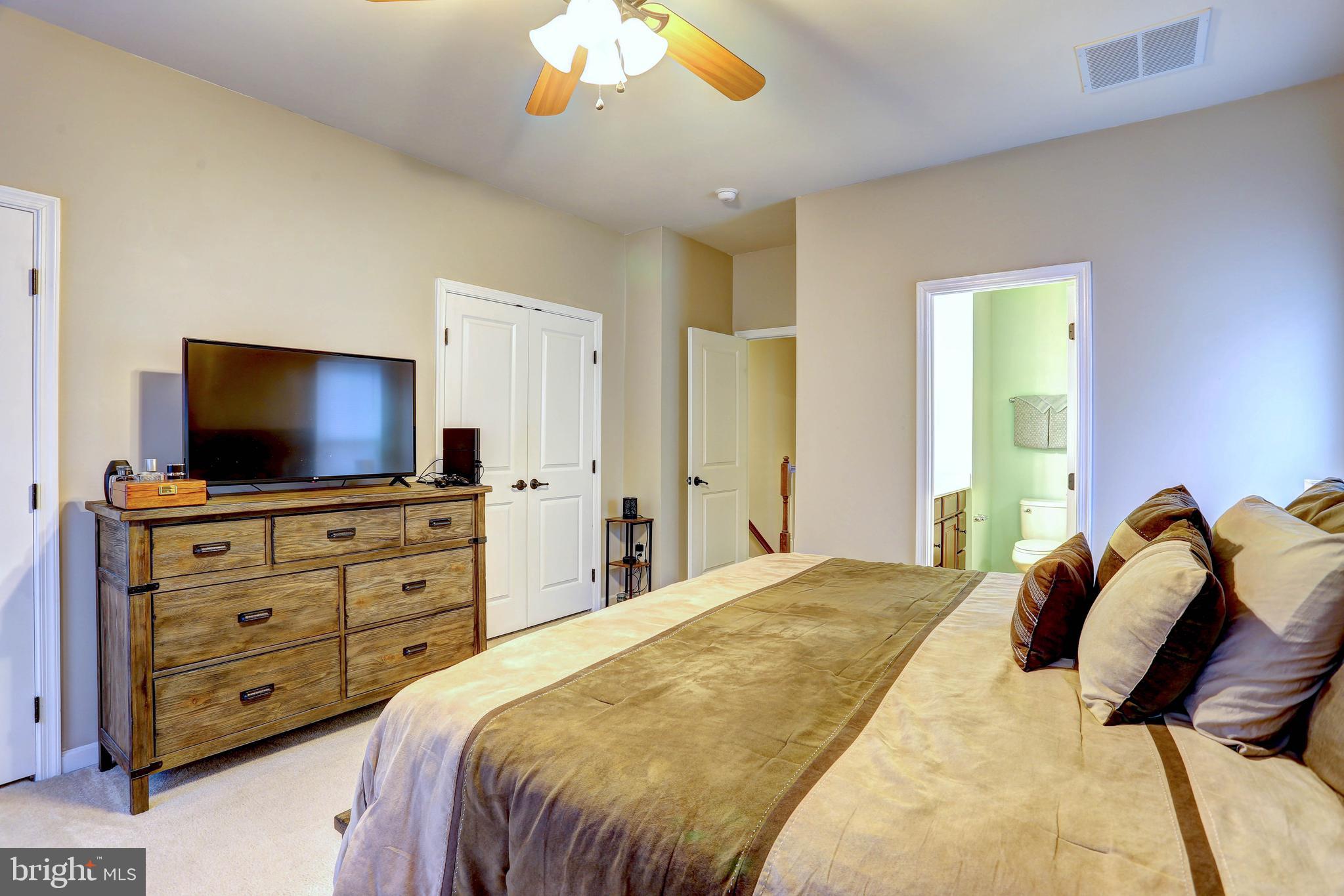 CREEKSIDE VILLAGE AT TANYARD SPRINGS - Residential