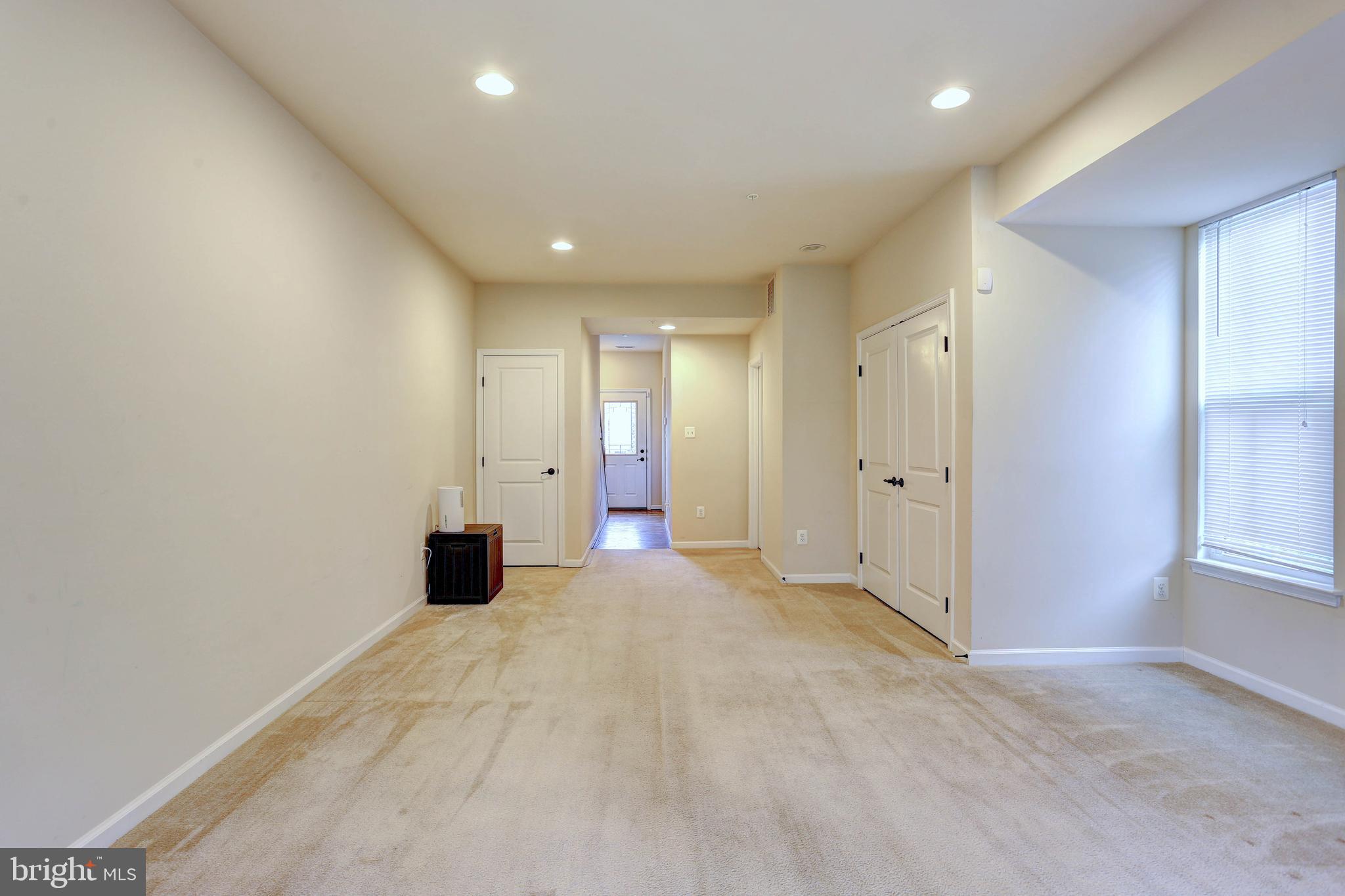 CREEKSIDE VILLAGE AT TANYARD SPRINGS - Residential