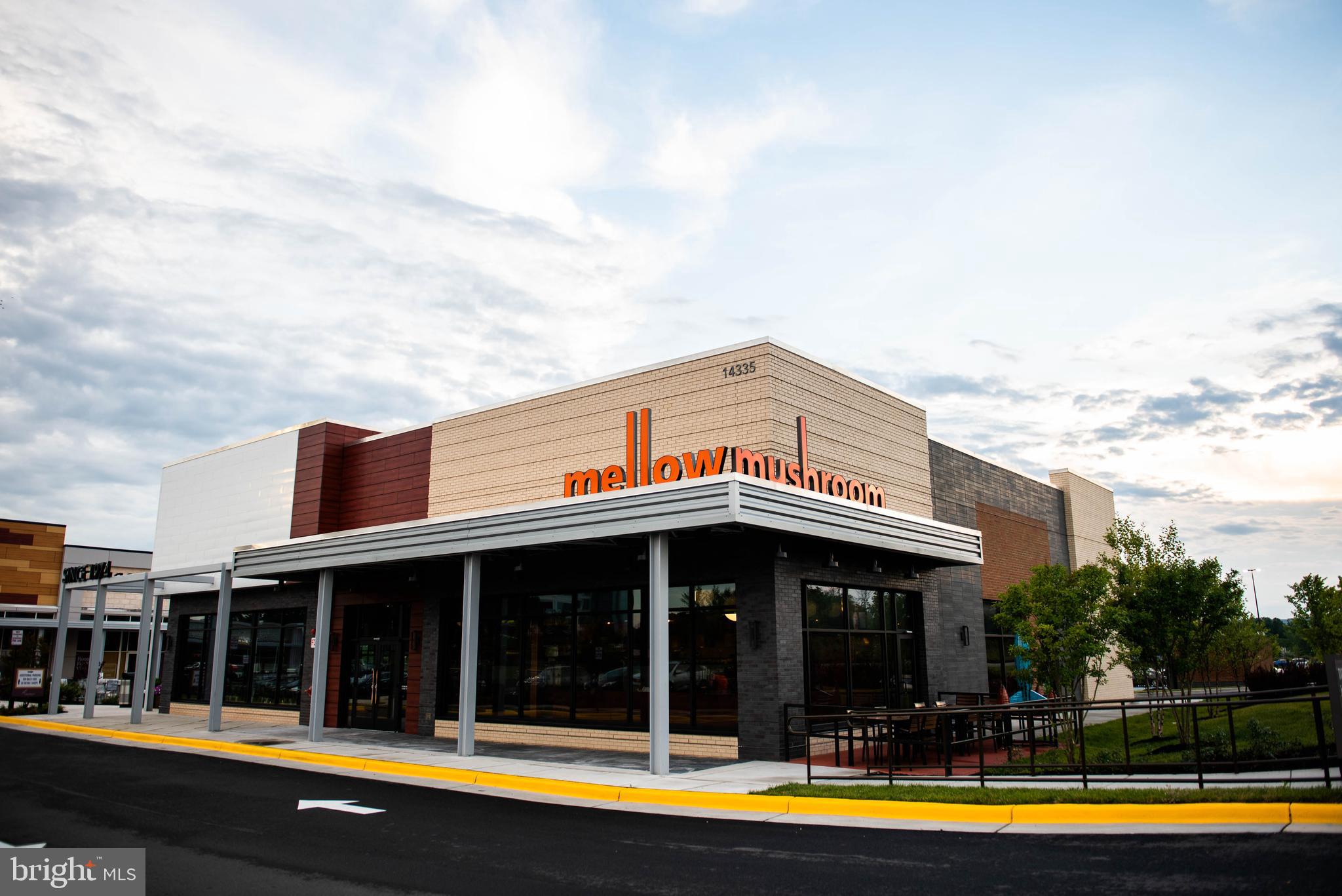 COMMONWEALTH PLACE AT WESTFIELDS - Residential