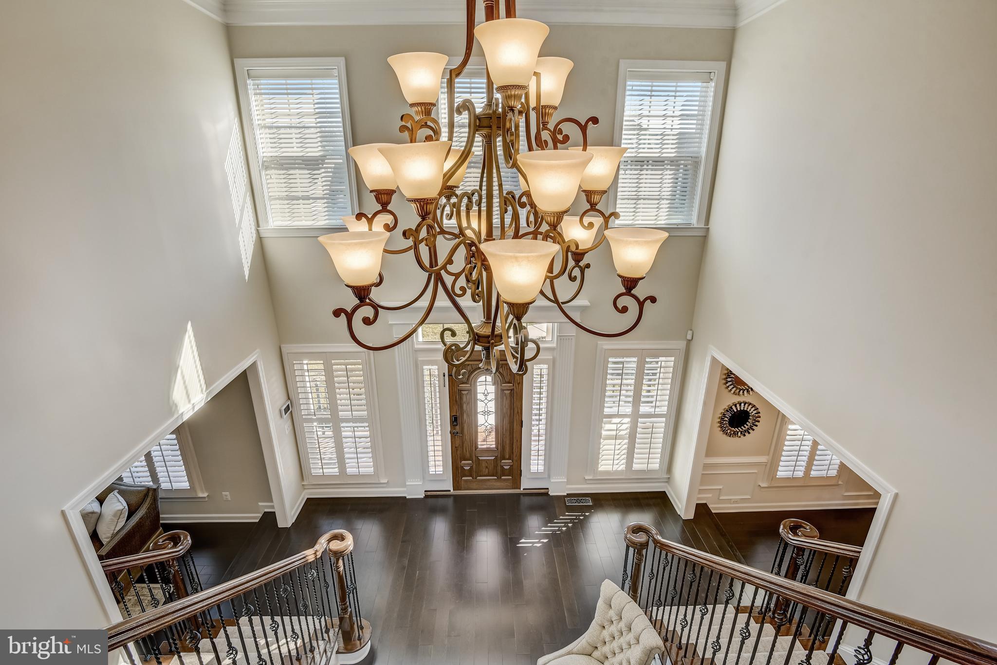 HUNTING CREST - Residential