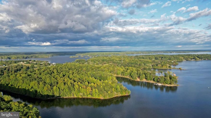 Welcome to Carrs Bridge Estates! This lot features over 6 acres, 1643 (+/-) waterfrontage and wide open views on the private side!!