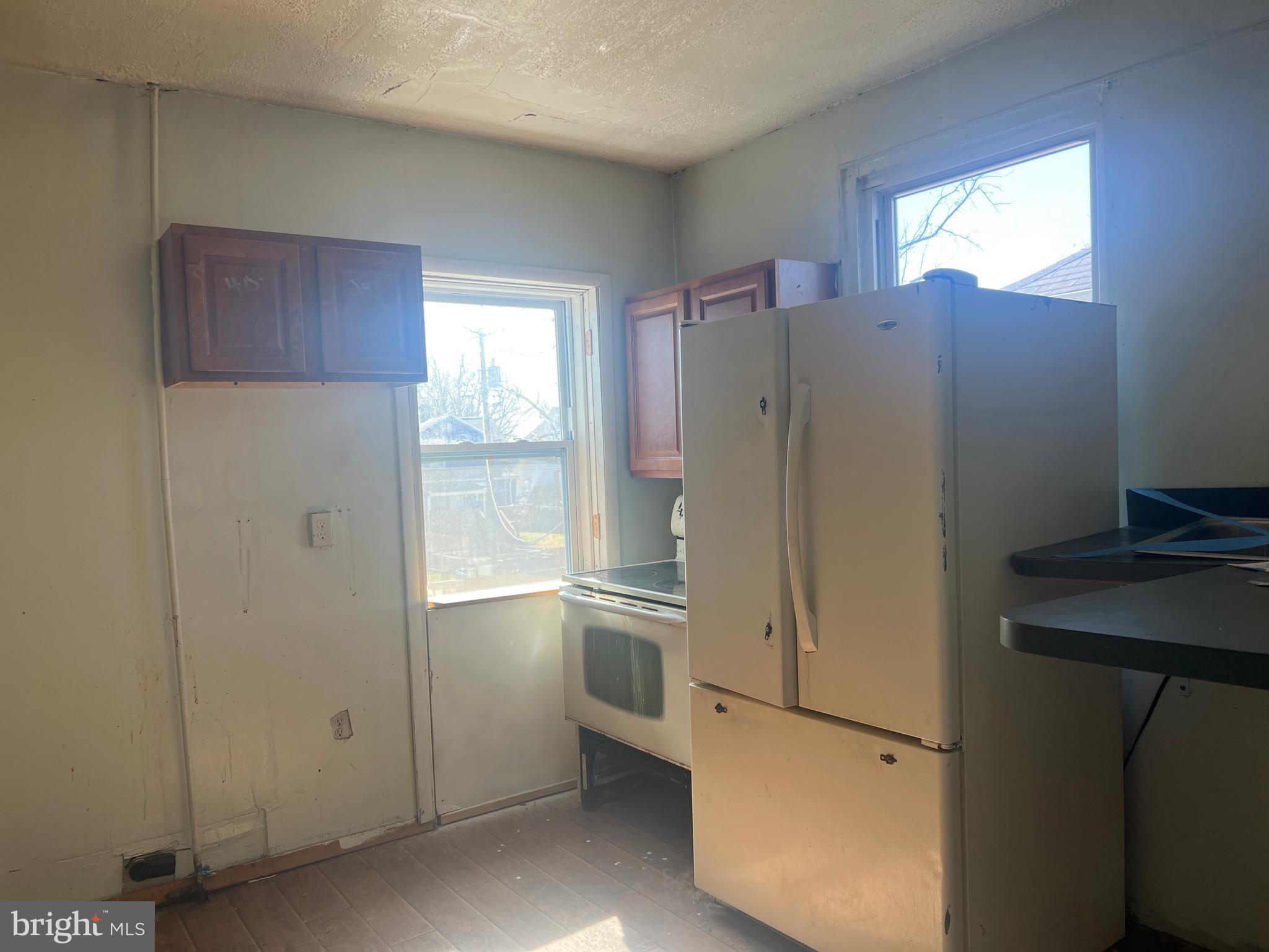 ARLINGTON - Residential