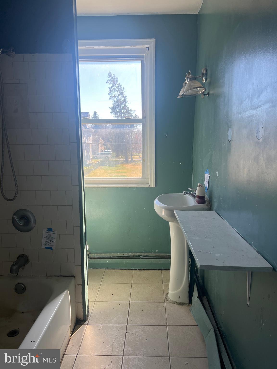 ARLINGTON - Residential