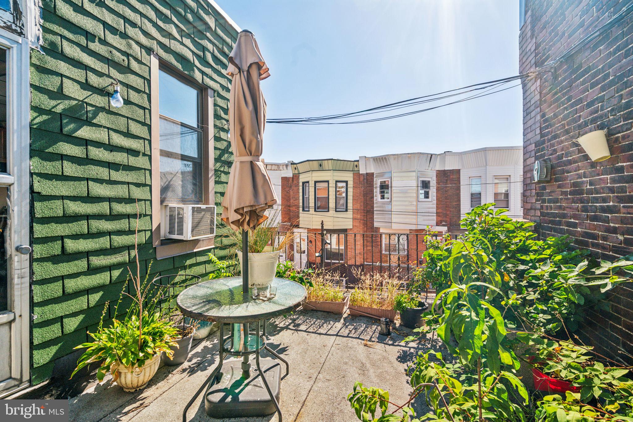 WEST PASSYUNK - Residential Income