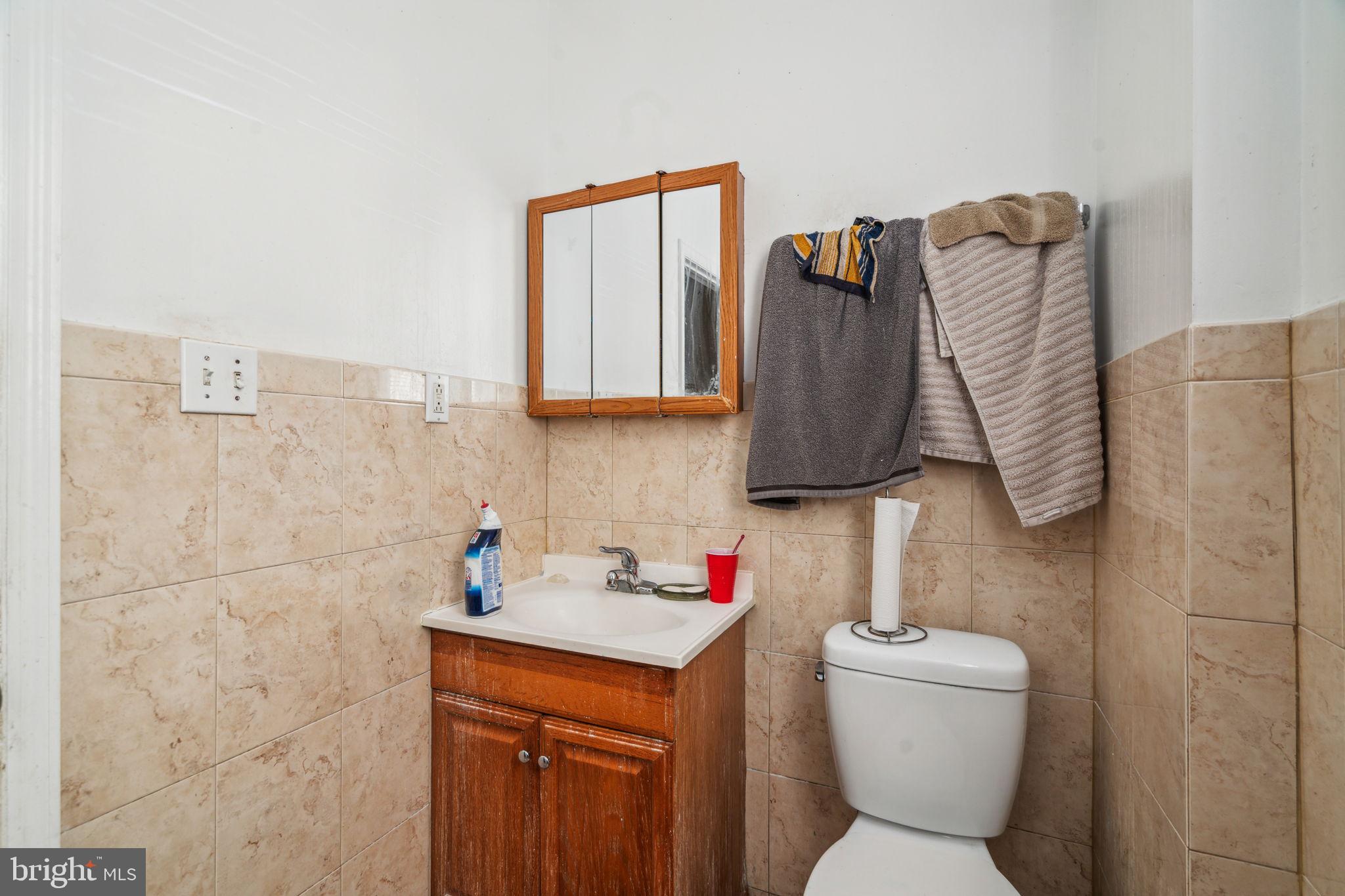 WEST PASSYUNK - Residential Income