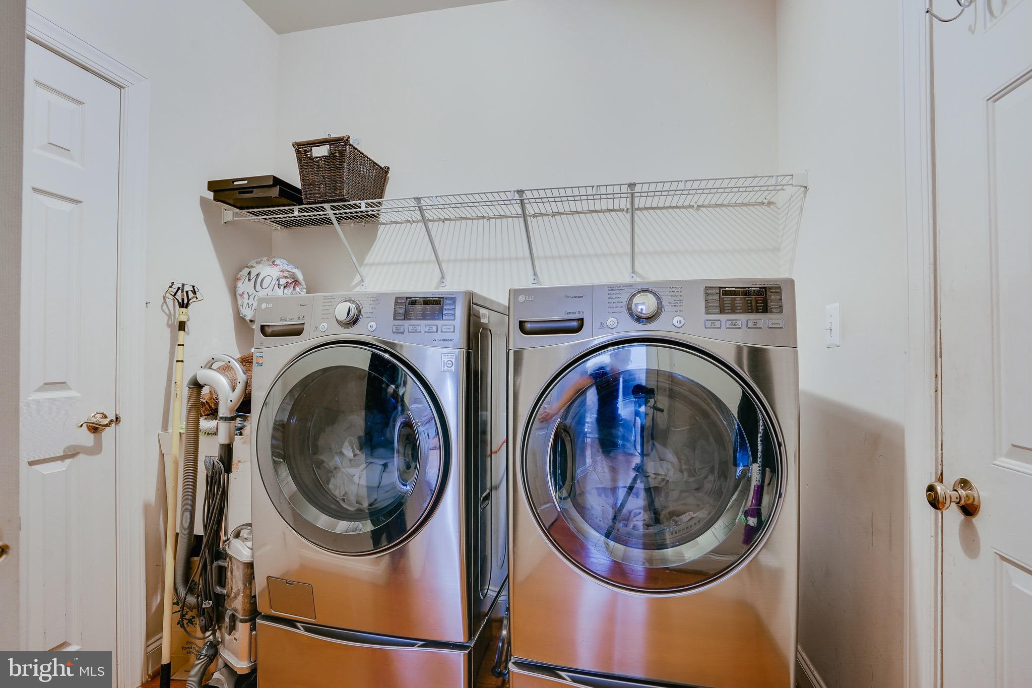 BELMONT COUNTRY CLUB - Residential