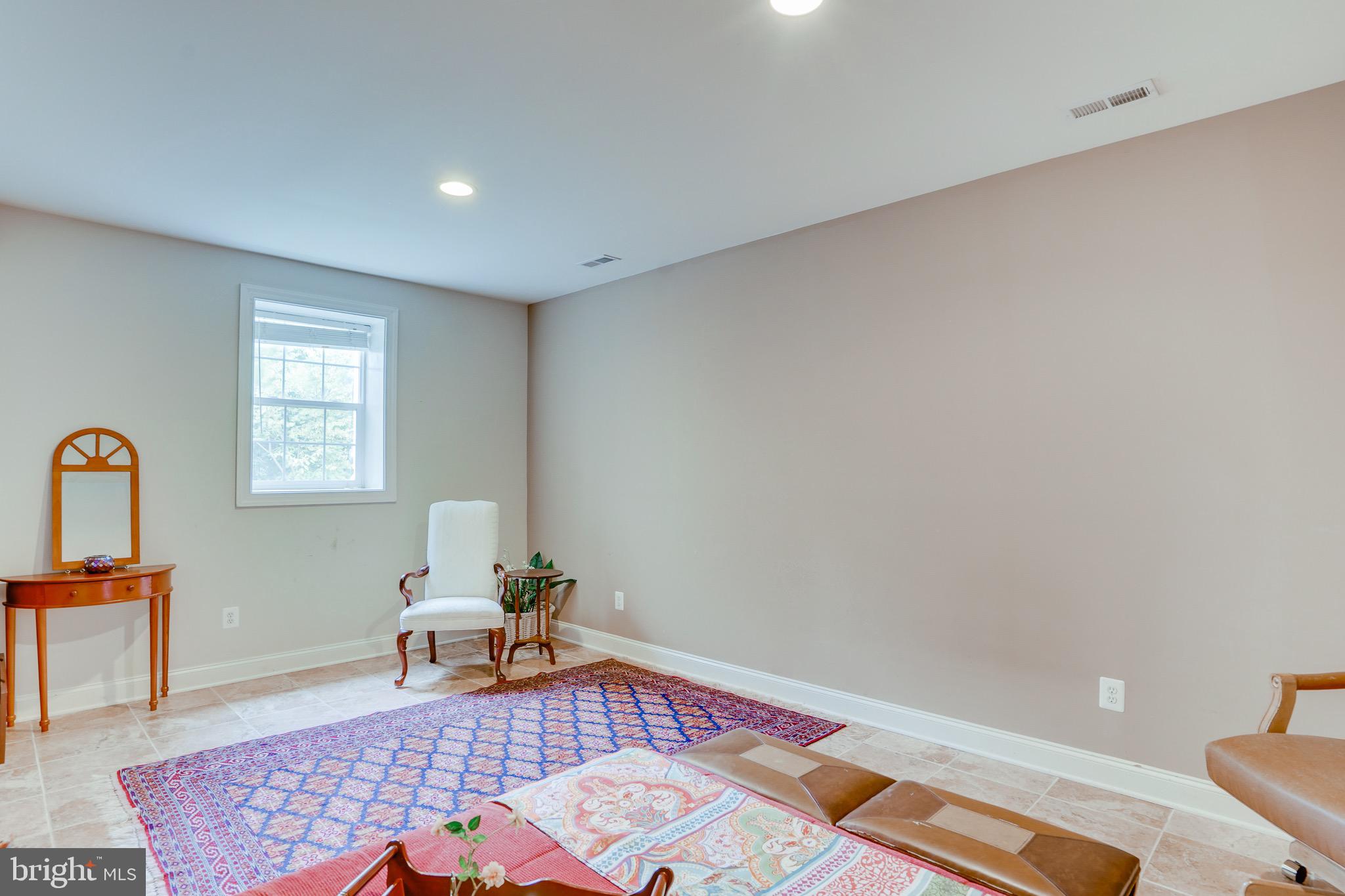 BELMONT COUNTRY CLUB - Residential