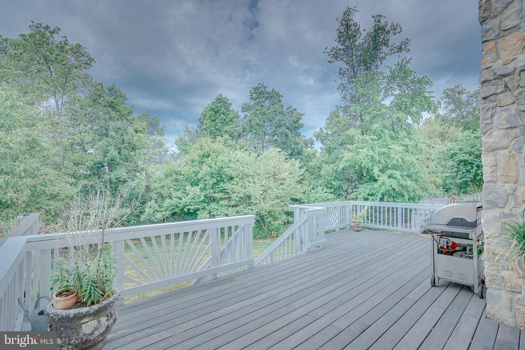 BELMONT COUNTRY CLUB - Residential