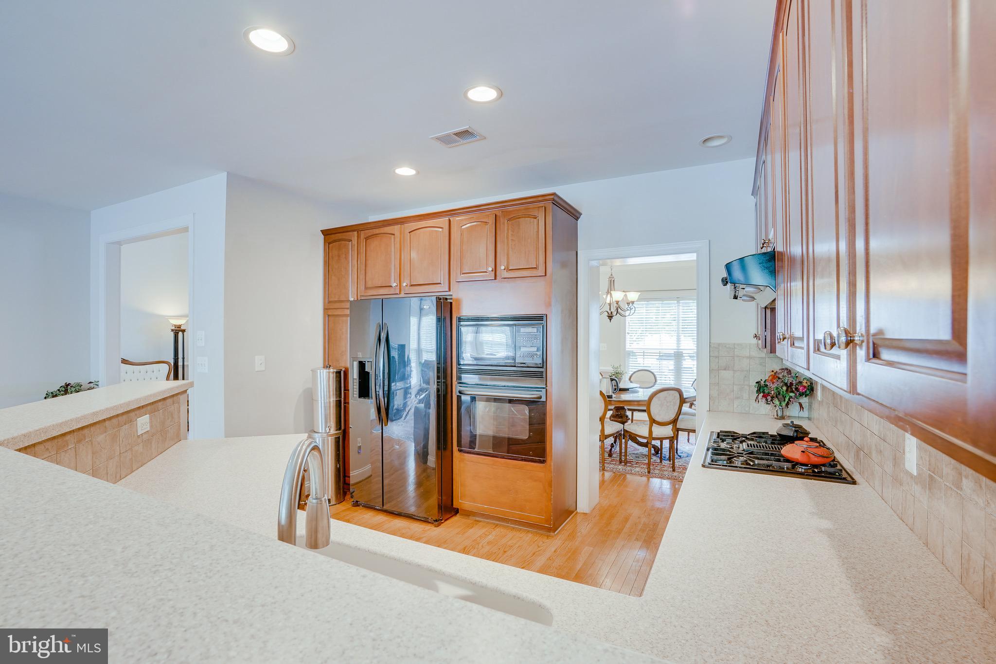 BELMONT COUNTRY CLUB - Residential