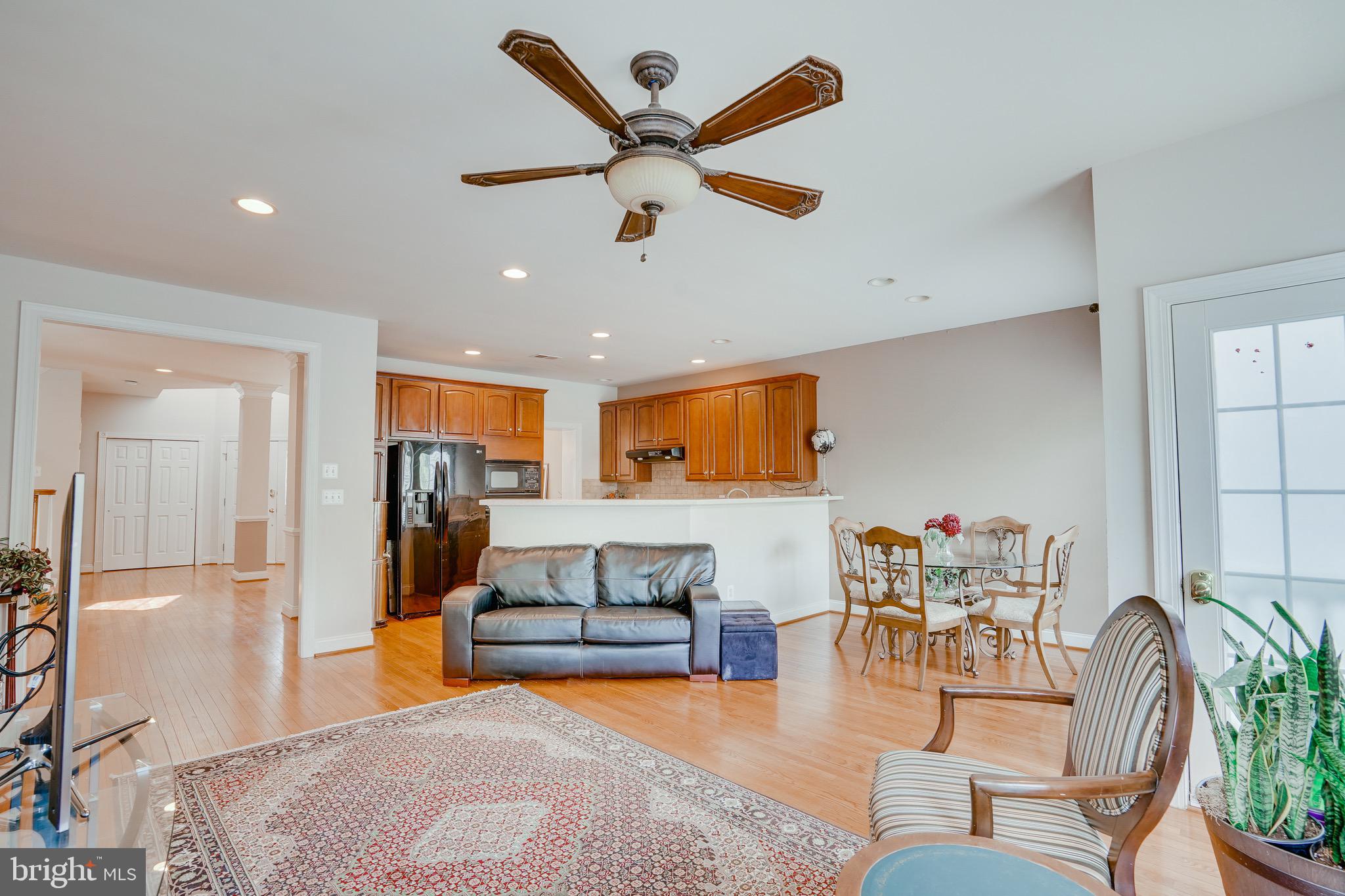 BELMONT COUNTRY CLUB - Residential